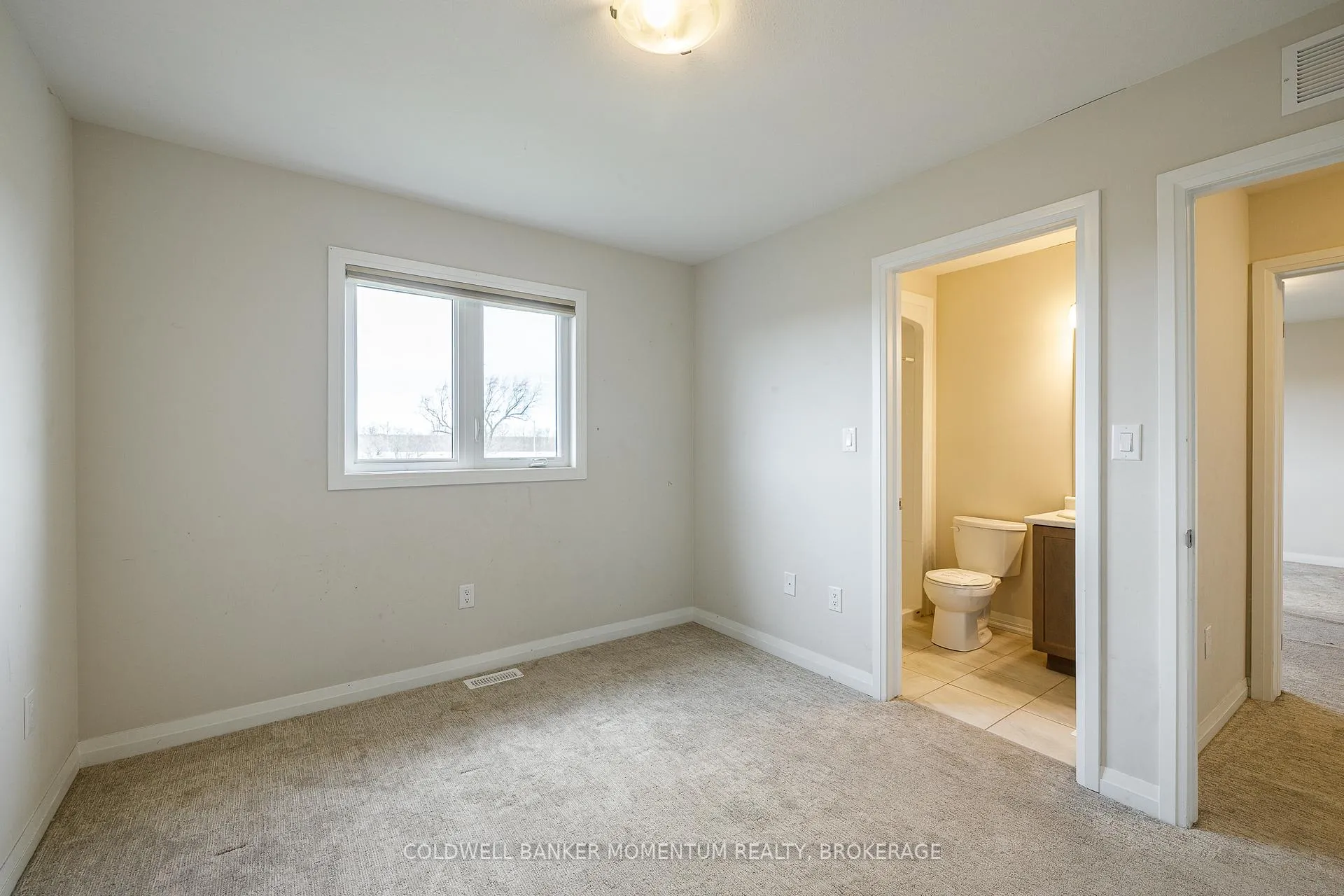 Photo 18 of 155 Bur Oak Drive, Thorold, Confederation Heights — HOMEH