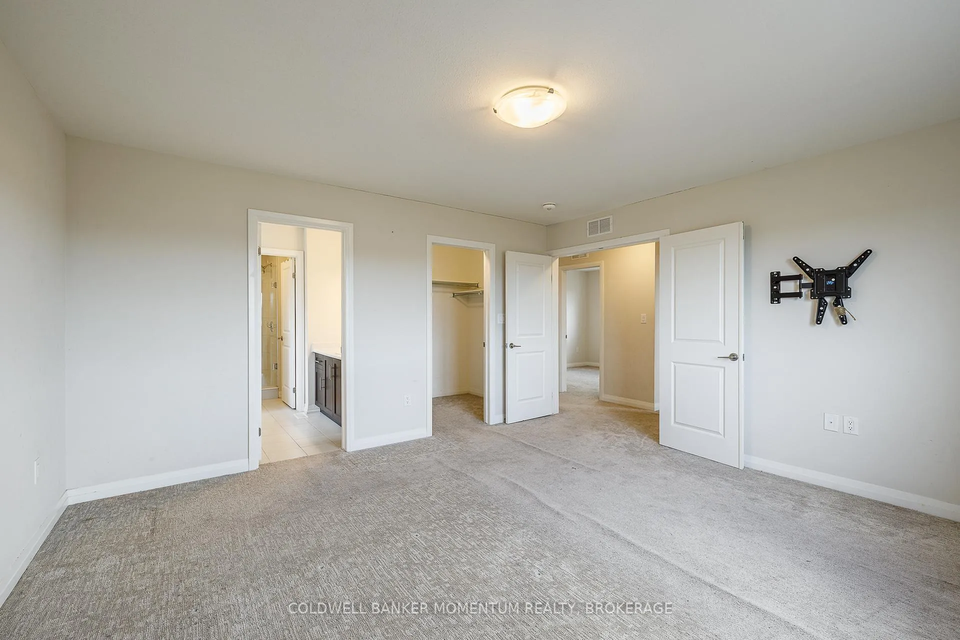Photo 21 of 155 Bur Oak Drive, Thorold, Confederation Heights — HOMEH