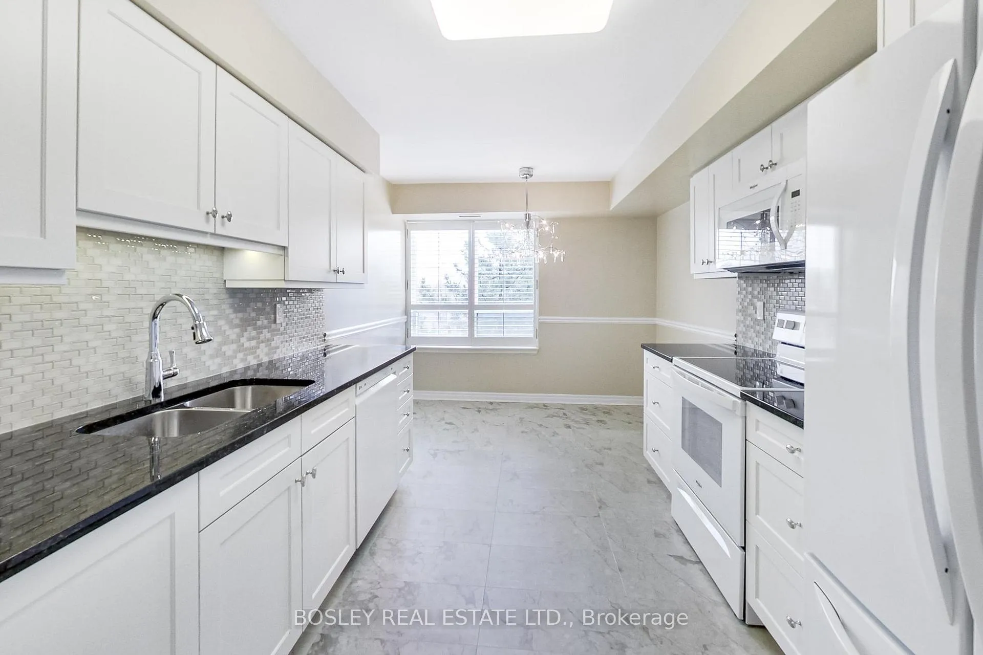 Photo 8 of Unit 403, 2 Covington Road, Toronto, Englemount-Lawrence — HOMEH