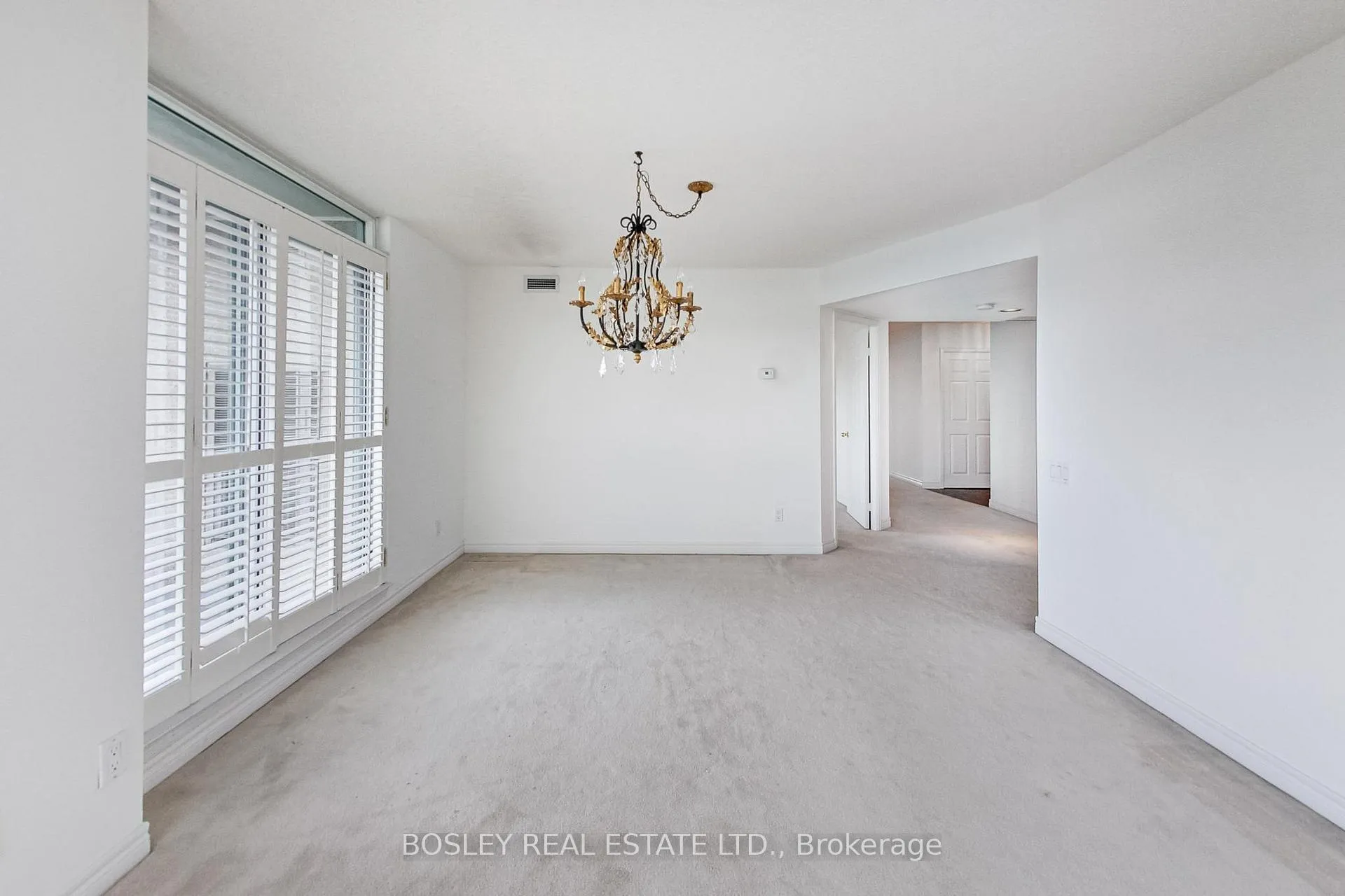 Photo 17 of Unit 403, 2 Covington Road, Toronto, Englemount-Lawrence — HOMEH