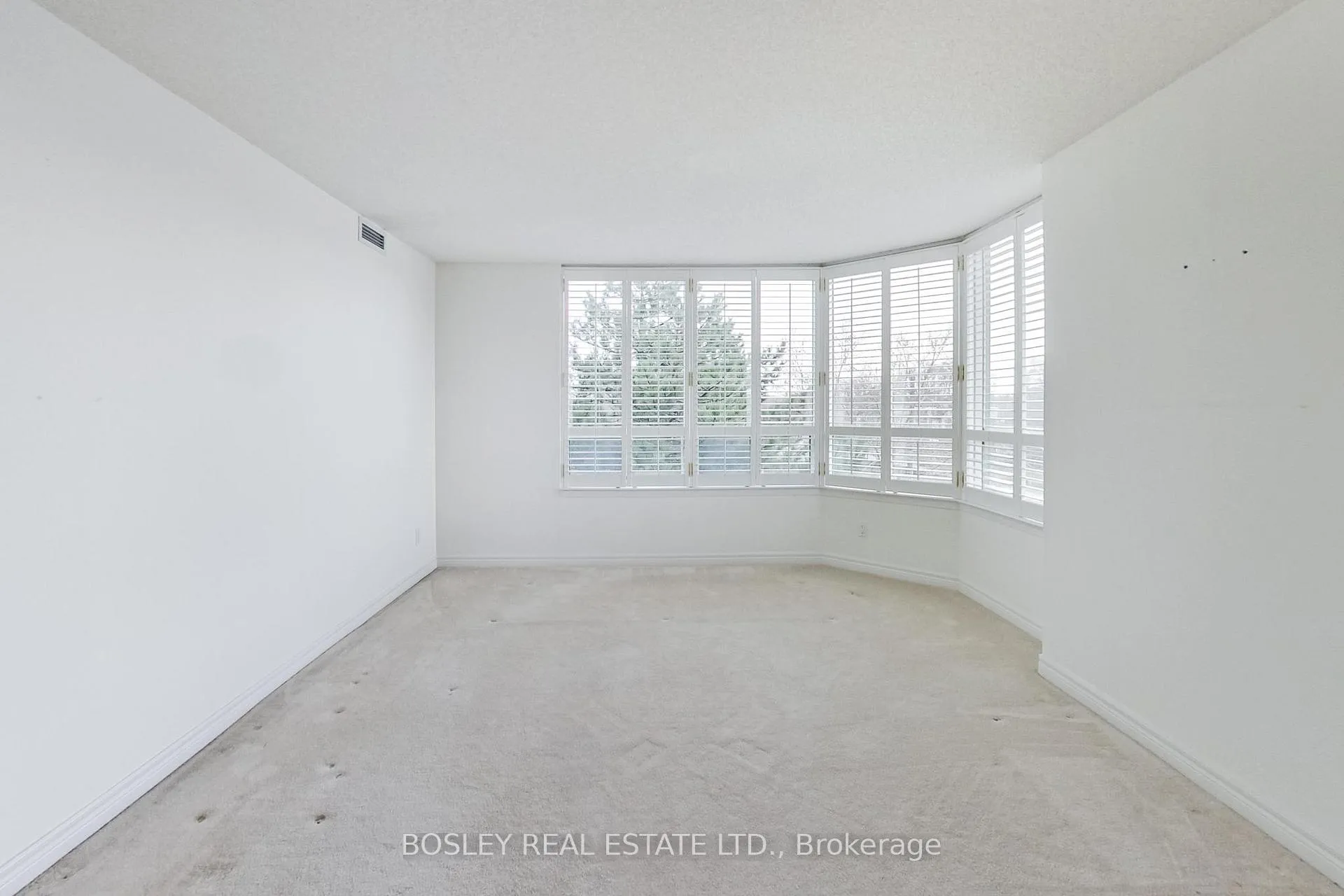 Photo 18 of Unit 403, 2 Covington Road, Toronto, Englemount-Lawrence — HOMEH