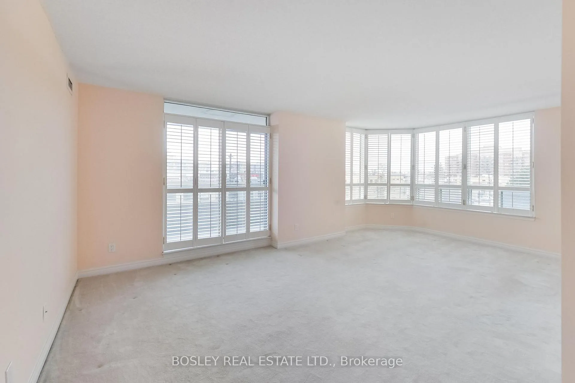 Photo 28 of Unit 403, 2 Covington Road, Toronto, Englemount-Lawrence — HOMEH