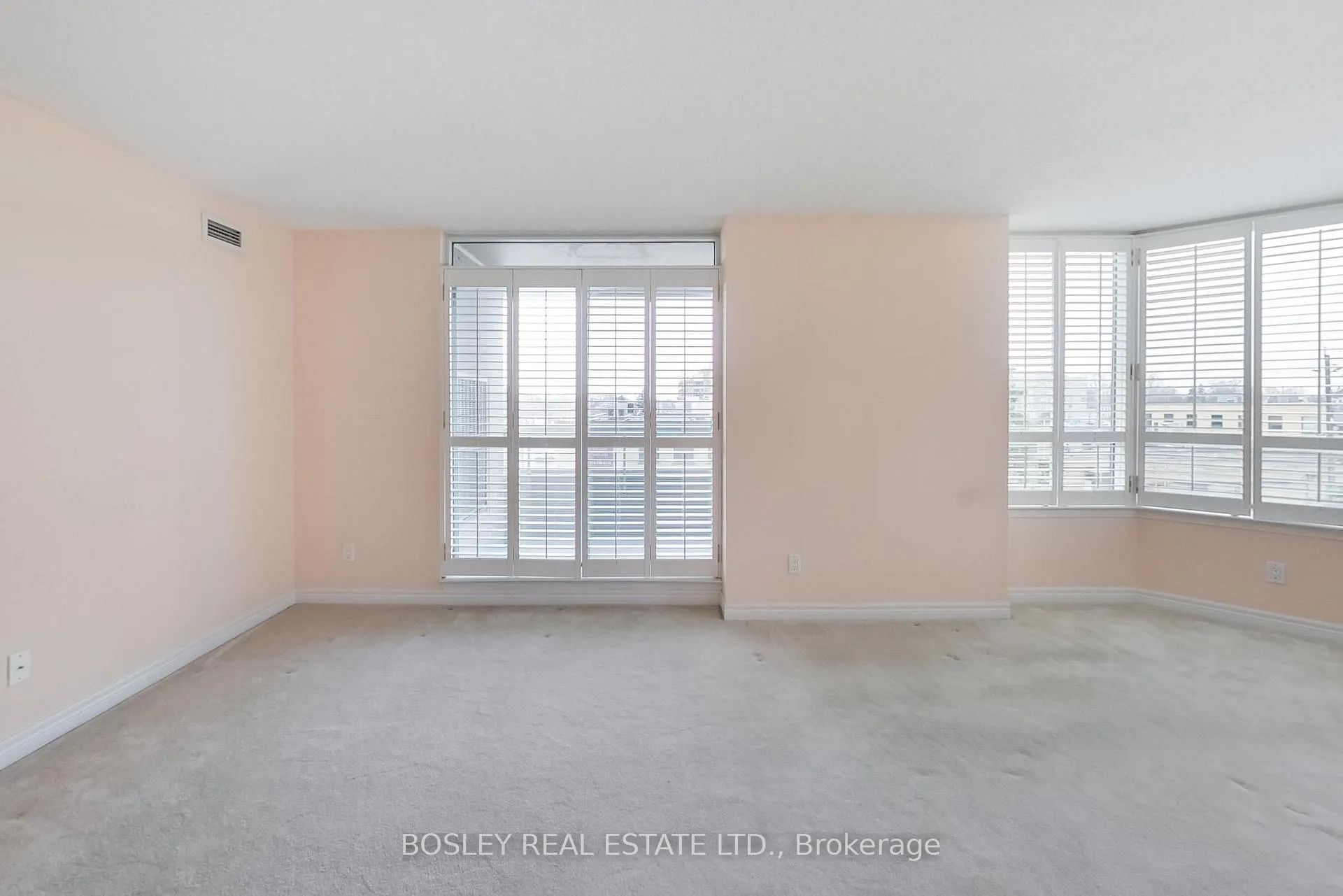 Photo 30 of Unit 403, 2 Covington Road, Toronto, Englemount-Lawrence — HOMEH