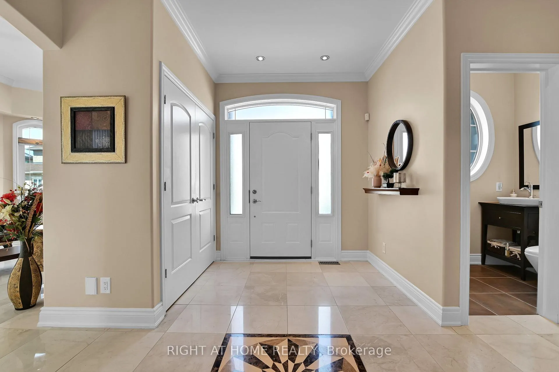 Photo 6 of 131 Issam Private, Ottawa, Ellwood — HOMEH