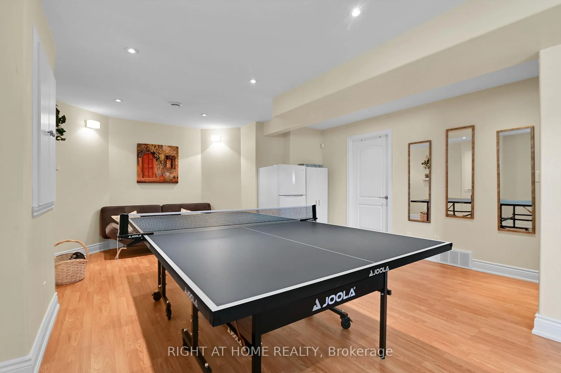 Photo 29 of 131 Issam Private, Ottawa, Ellwood — HOMEH