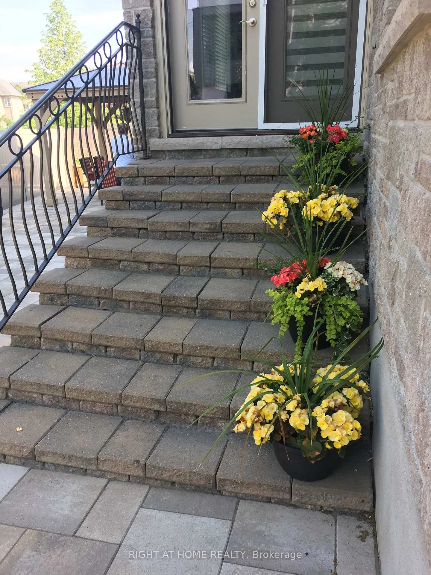 Photo 39 of 131 Issam Private, Ottawa, Ellwood — HOMEH