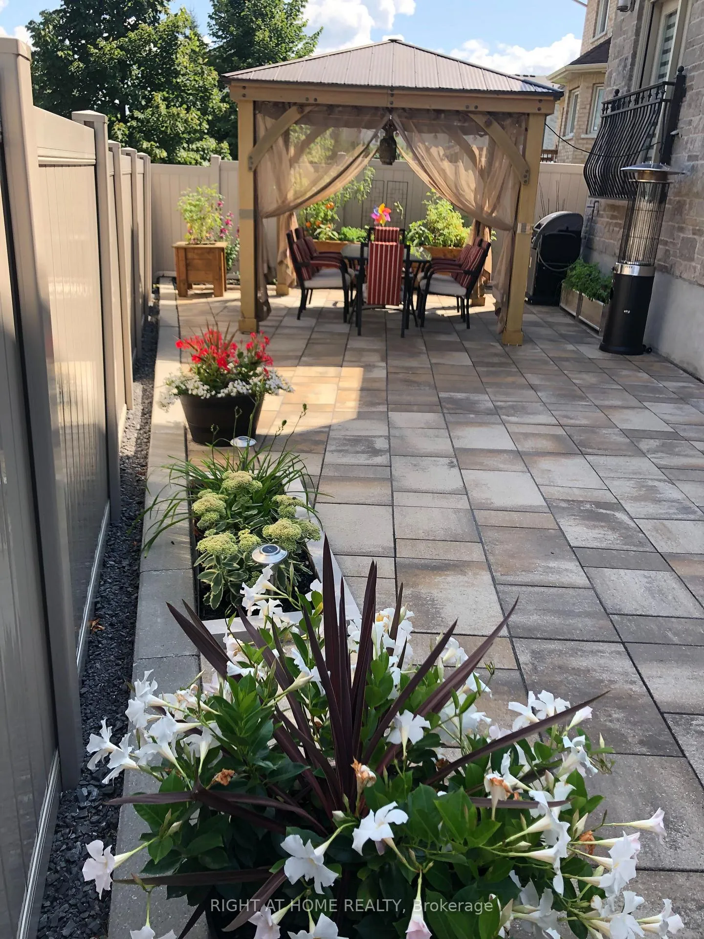 Photo 41 of 131 Issam Private, Ottawa, Ellwood — HOMEH