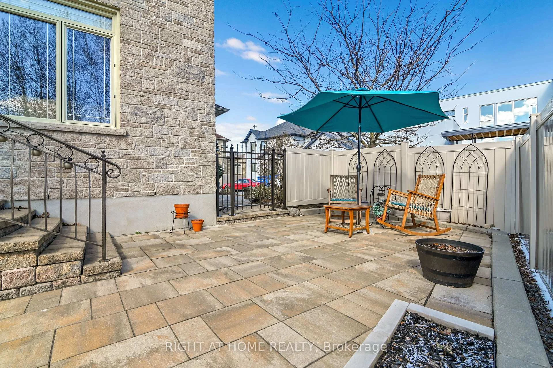 Photo 46 of 131 Issam Private, Ottawa, Ellwood — HOMEH