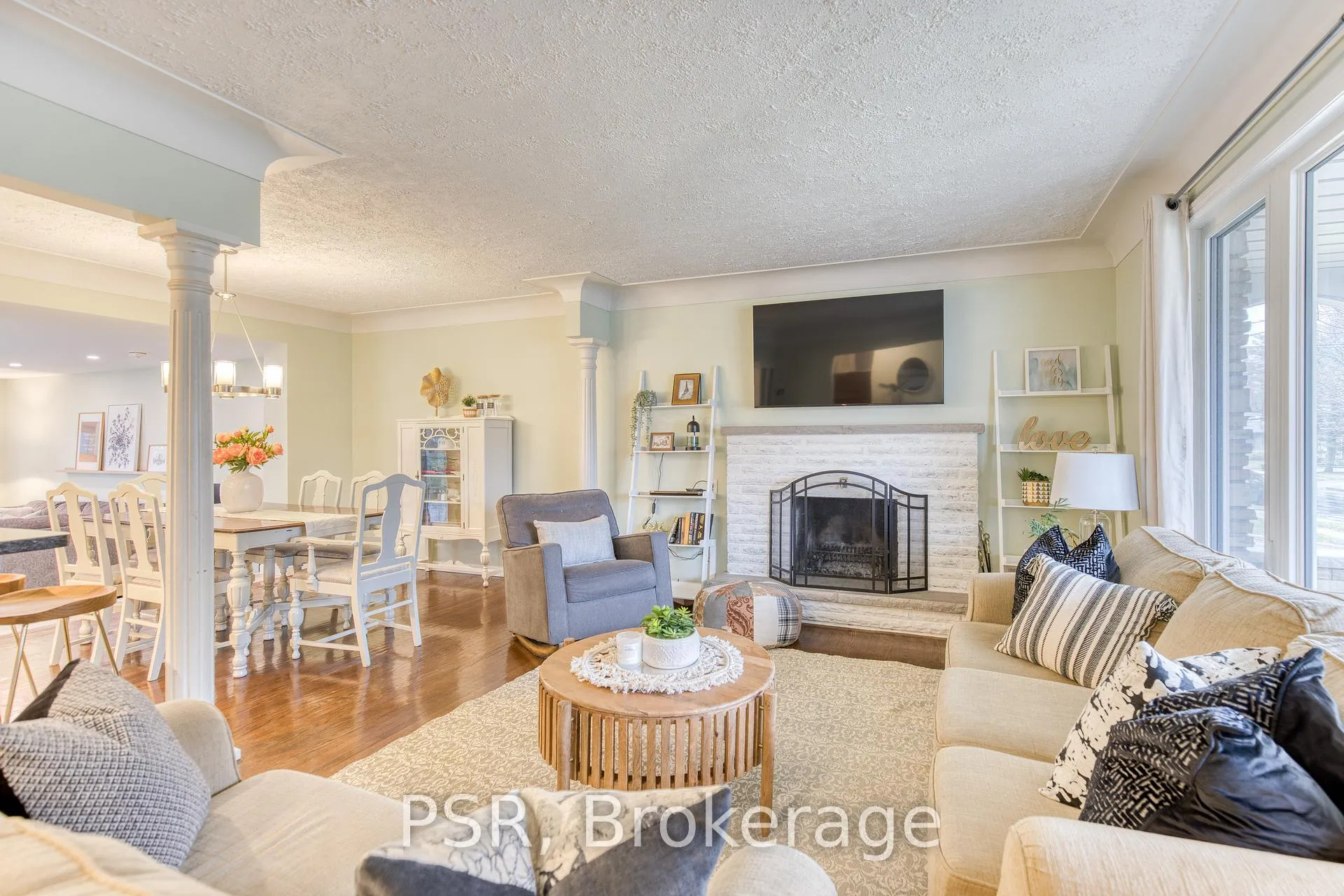 Photo 3 of 36 Randerson Avenue, Kitchener — HOMEH