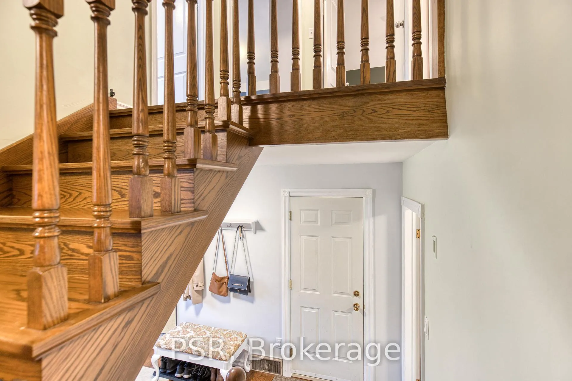 Photo 28 of 36 Randerson Avenue, Kitchener — HOMEH