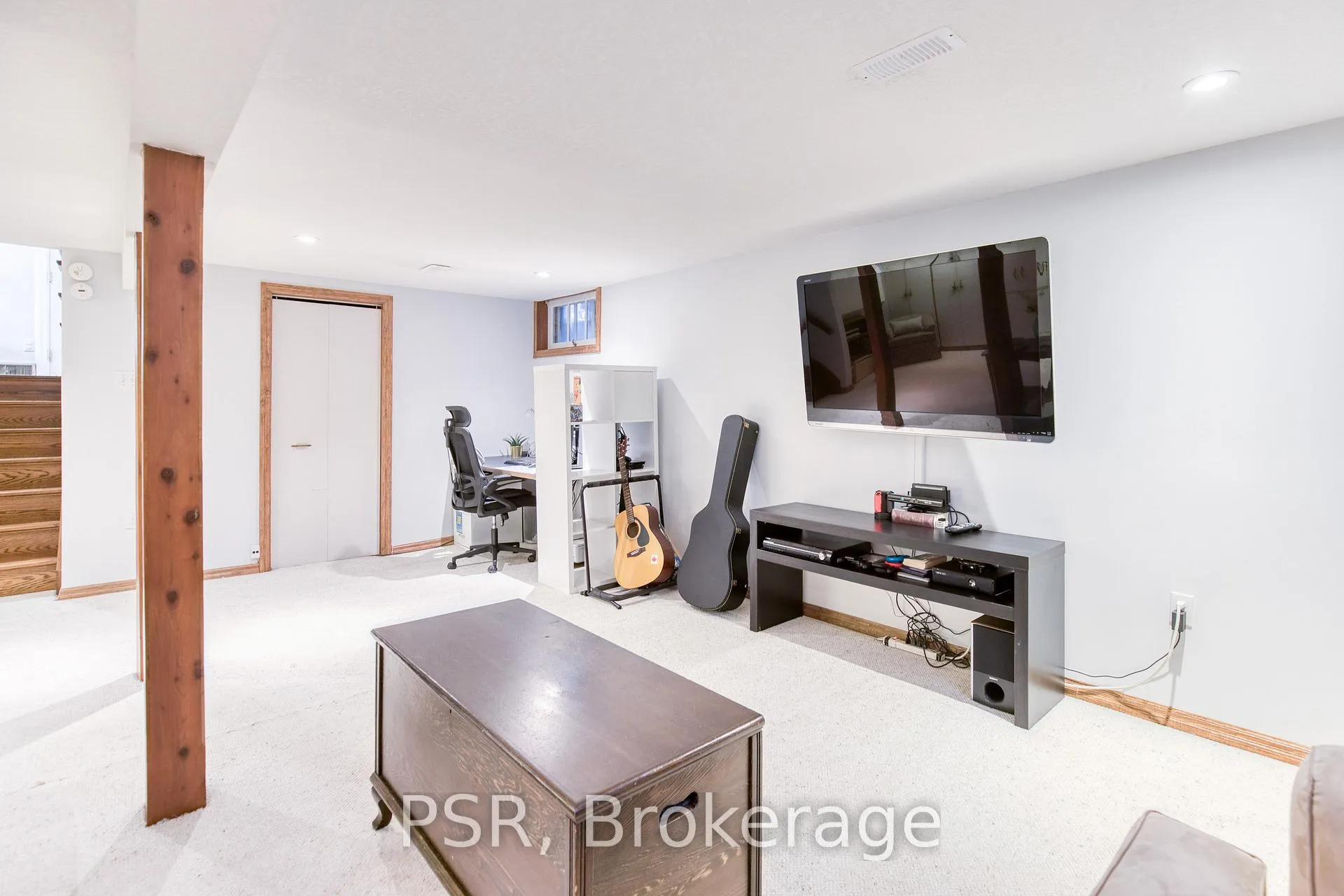 Photo 34 of 36 Randerson Avenue, Kitchener — HOMEH