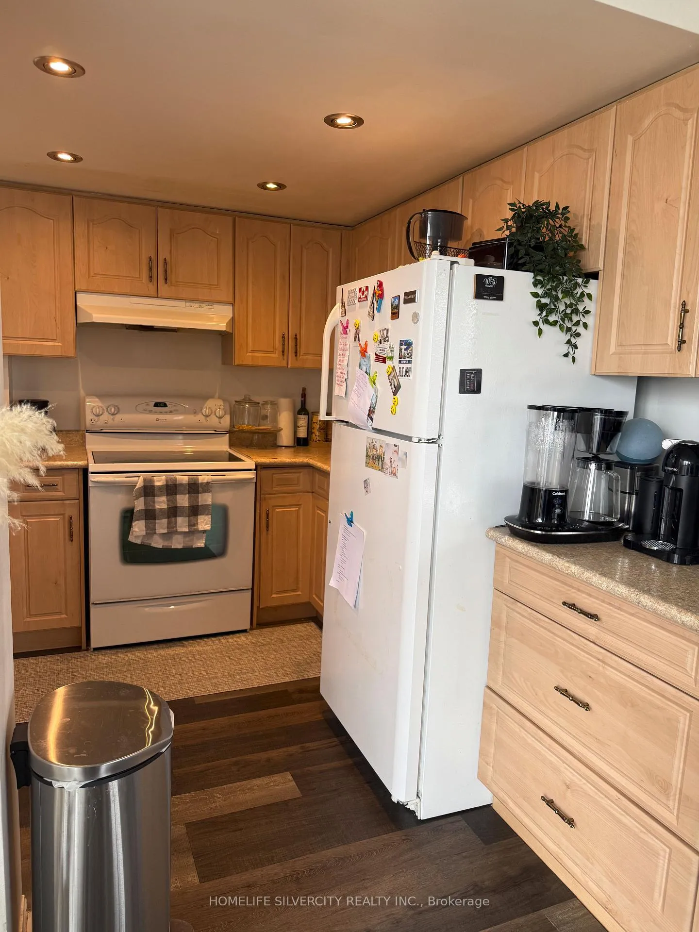 Photo 11 of Unit 707, 40 Richview Road, Etobicoke, Humber Heights — HOMEH
