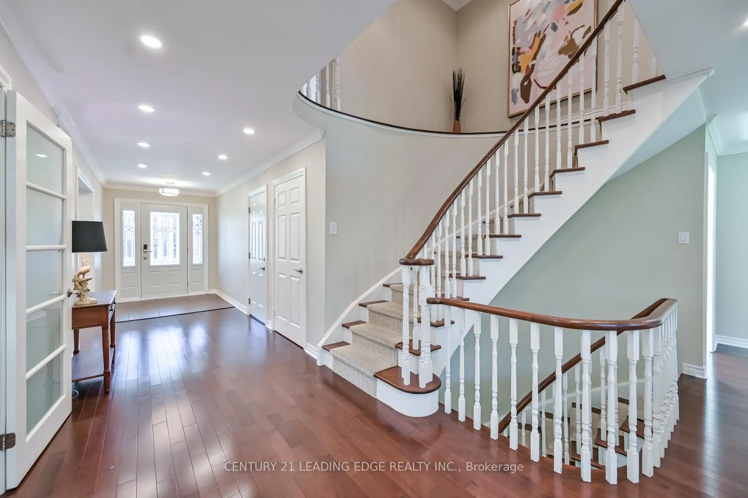 Photo 6 of 31 Heisey Drive, Markham, Markham Village — HOMEH