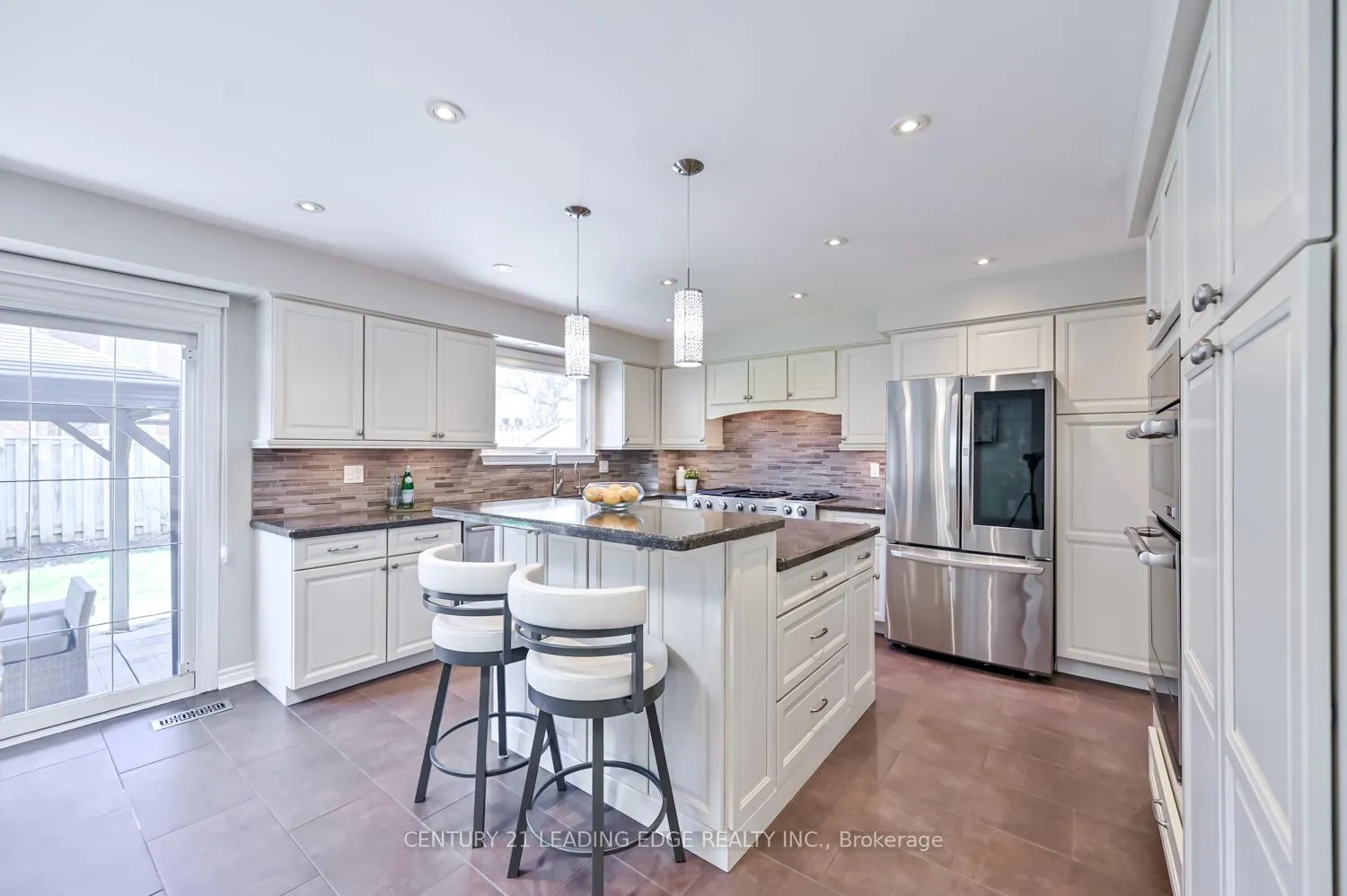 Photo 12 of 31 Heisey Drive, Markham, Markham Village — HOMEH