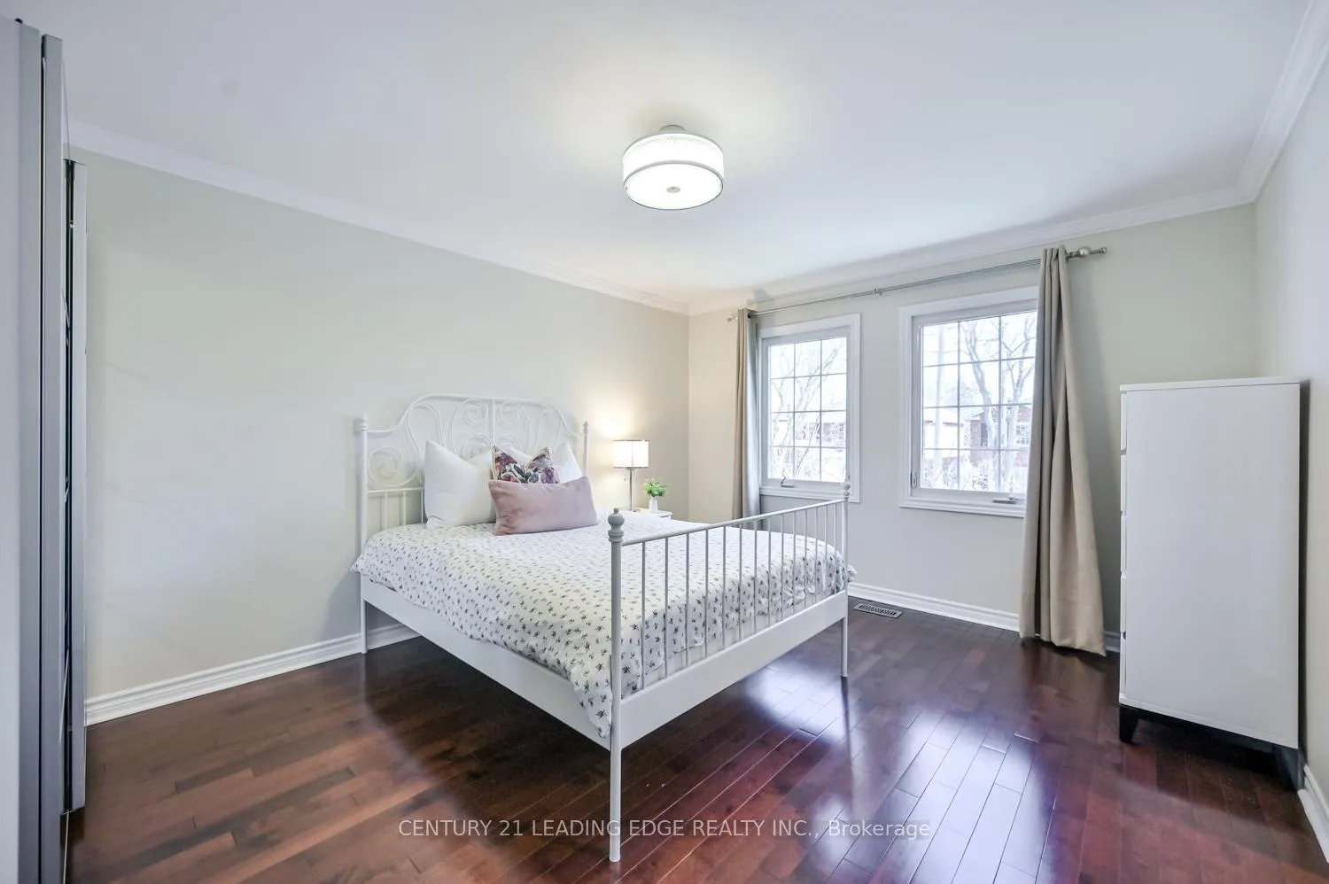 Photo 37 of 31 Heisey Drive, Markham, Markham Village — HOMEH