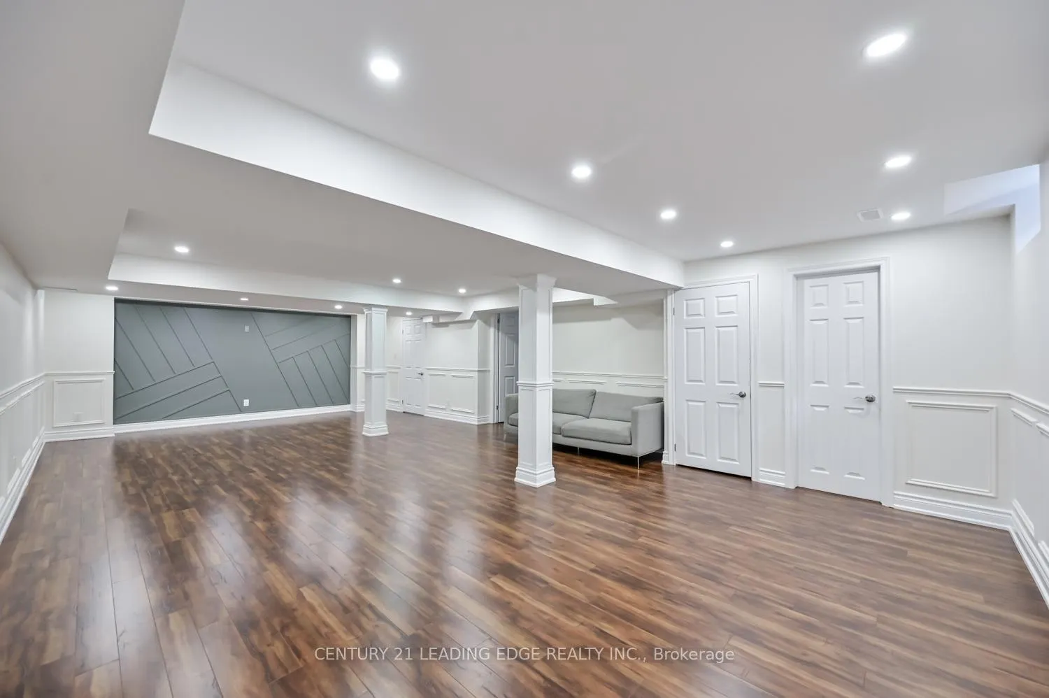 Photo 41 of 31 Heisey Drive, Markham, Markham Village — HOMEH