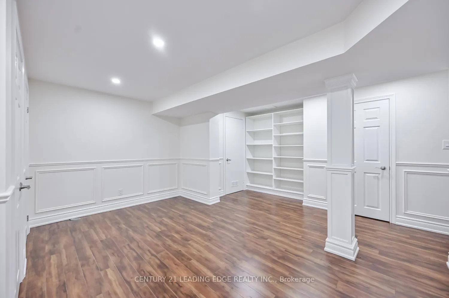 Photo 43 of 31 Heisey Drive, Markham, Markham Village — HOMEH
