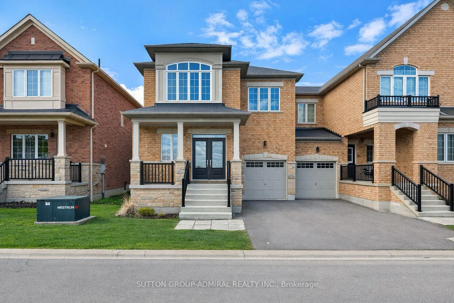 Front of 12 Sand Hill Mews