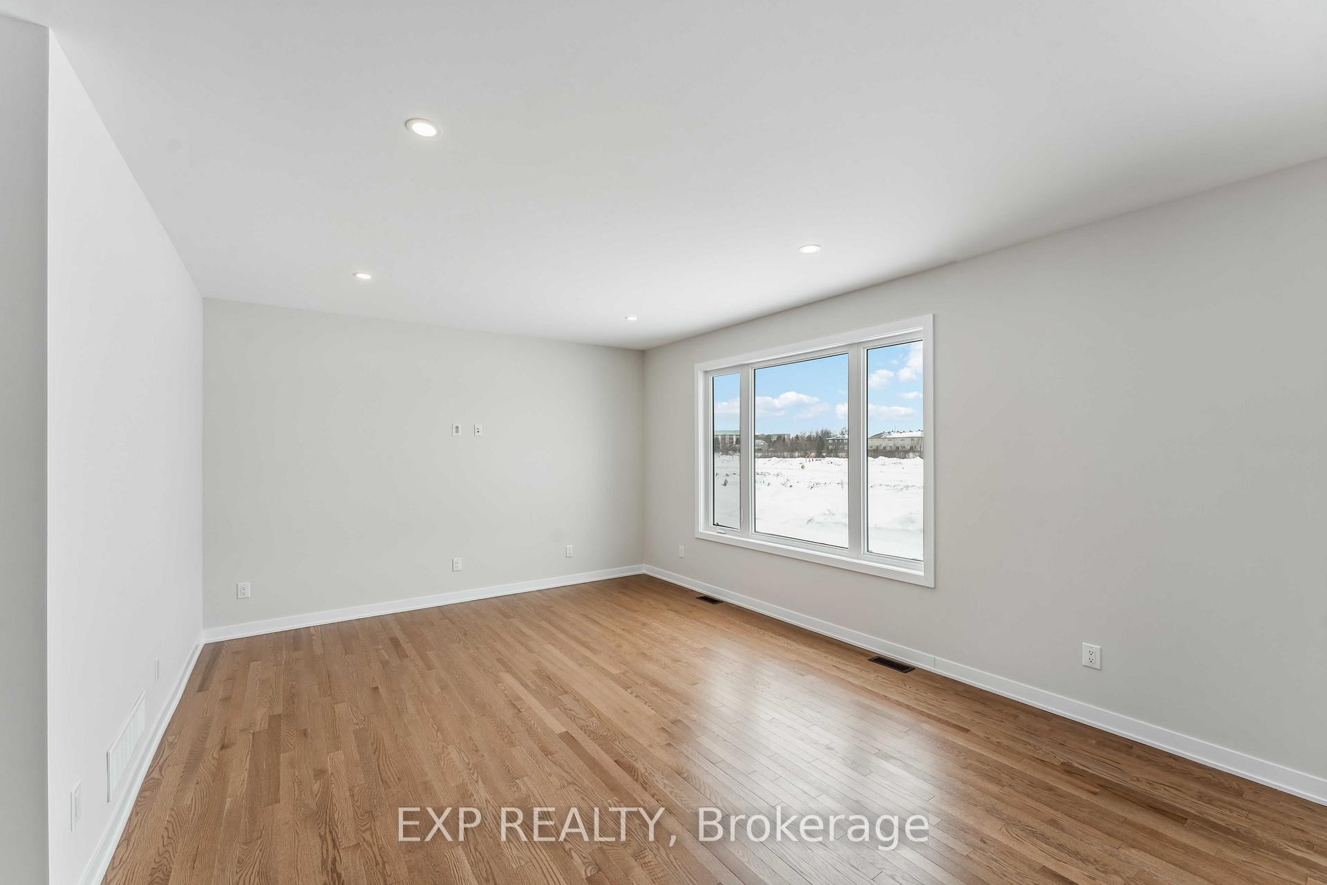 Photo 7 of 170 Conservancy Drive, Ottawa, Barrhaven - Heritage Park — HOMEH