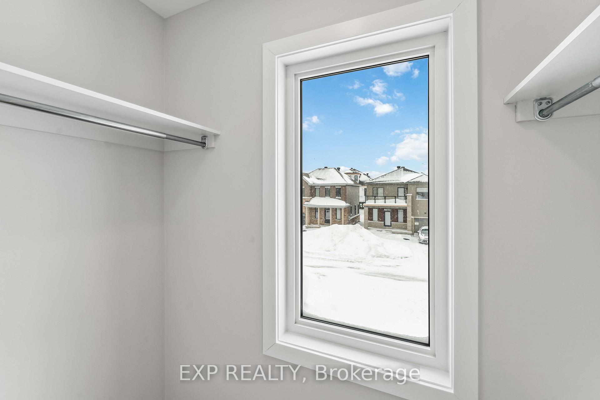 Photo 16 of 170 Conservancy Drive, Ottawa, Barrhaven - Heritage Park — HOMEH