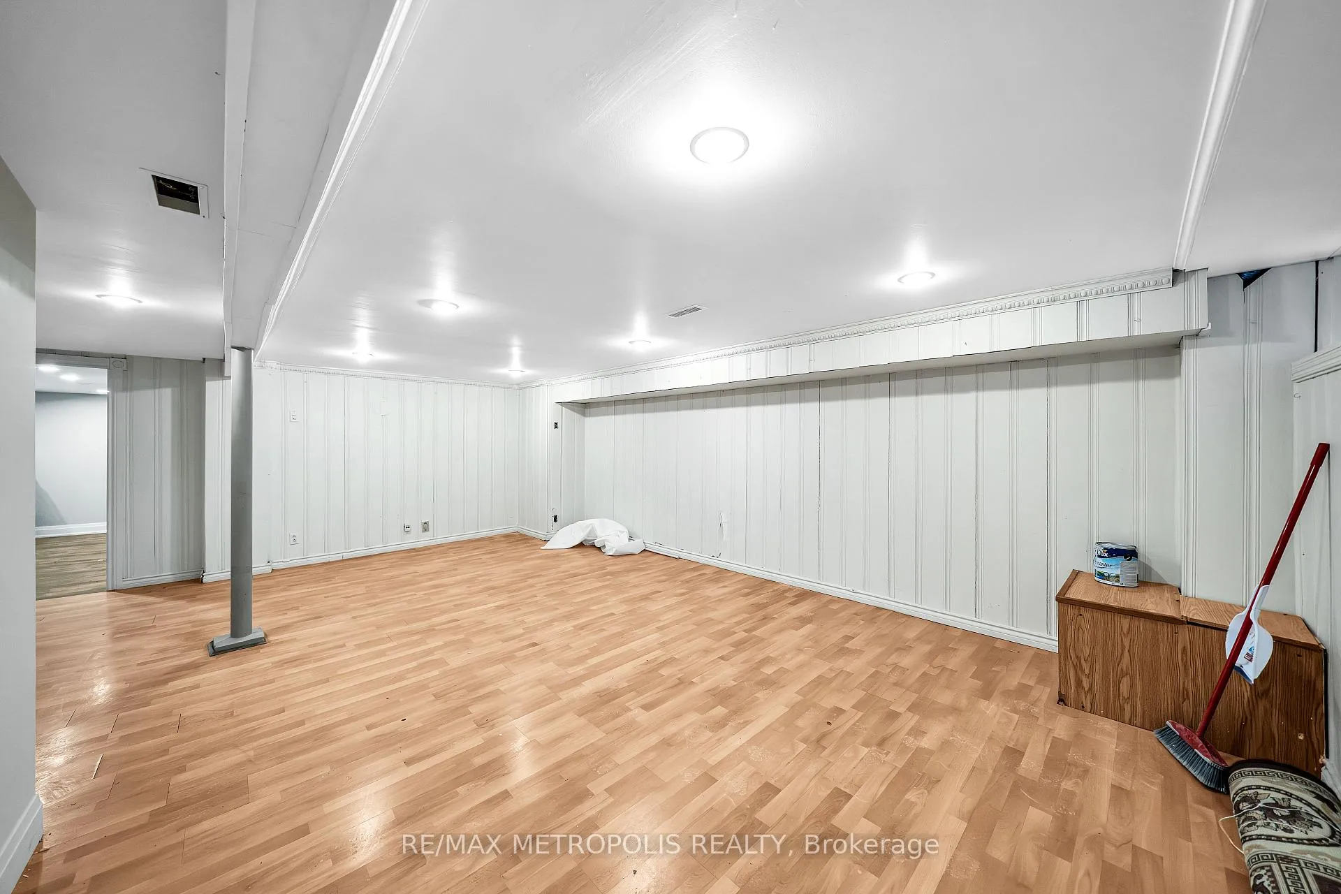 Photo 9 of Unit Bsmt, 48 Billingsgate Crescent, Ajax, South East — HOMEH