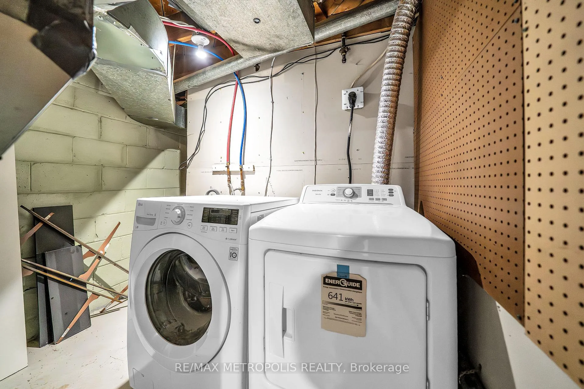 Photo 12 of Unit Bsmt, 48 Billingsgate Crescent, Ajax, South East — HOMEH