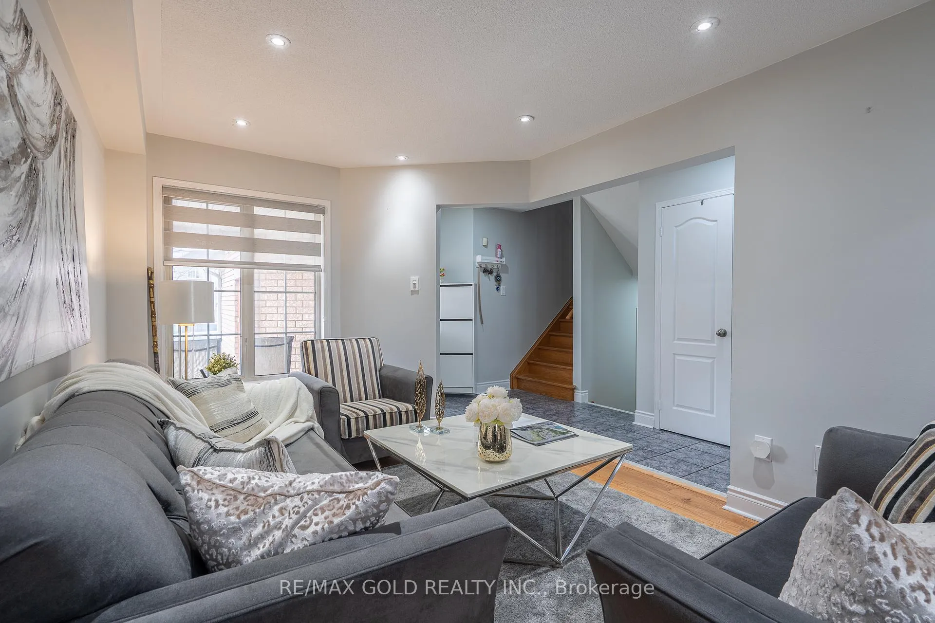 Photo 5 of 135 Cordgrass Crescent, Brampton, Sandringham-Wellington — HOMEH