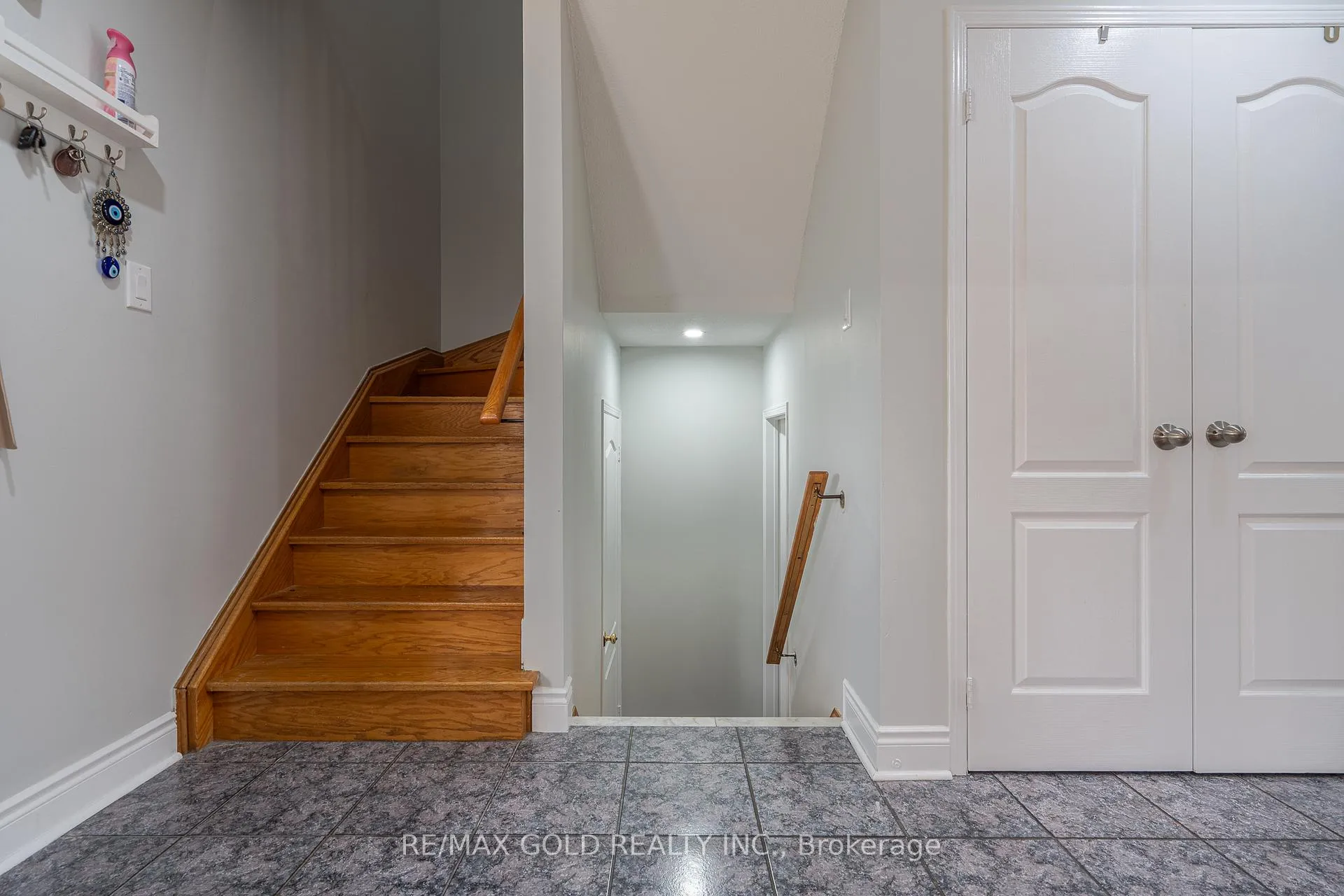 Photo 16 of 135 Cordgrass Crescent, Brampton, Sandringham-Wellington — HOMEH