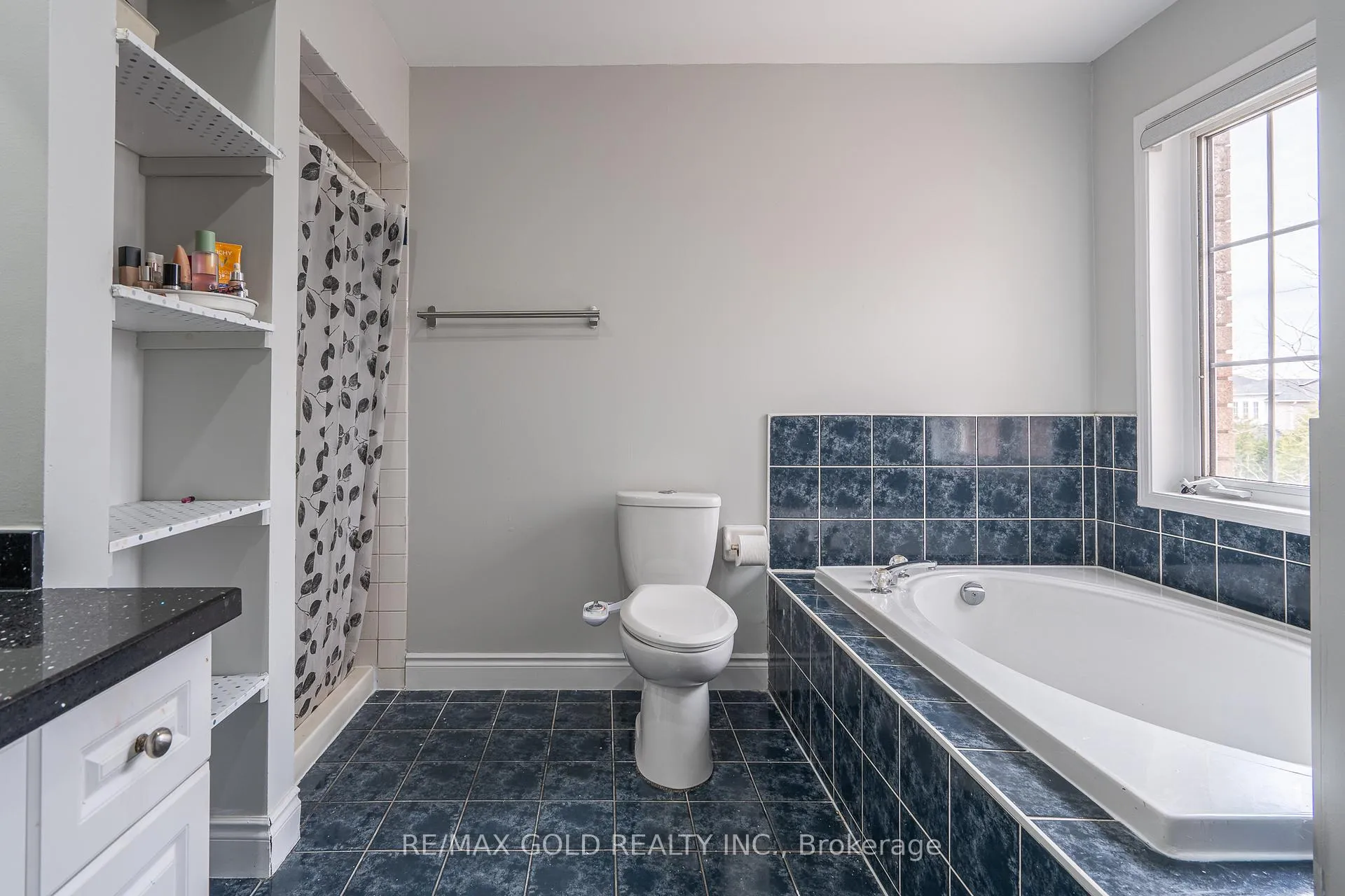Photo 23 of 135 Cordgrass Crescent, Brampton, Sandringham-Wellington — HOMEH