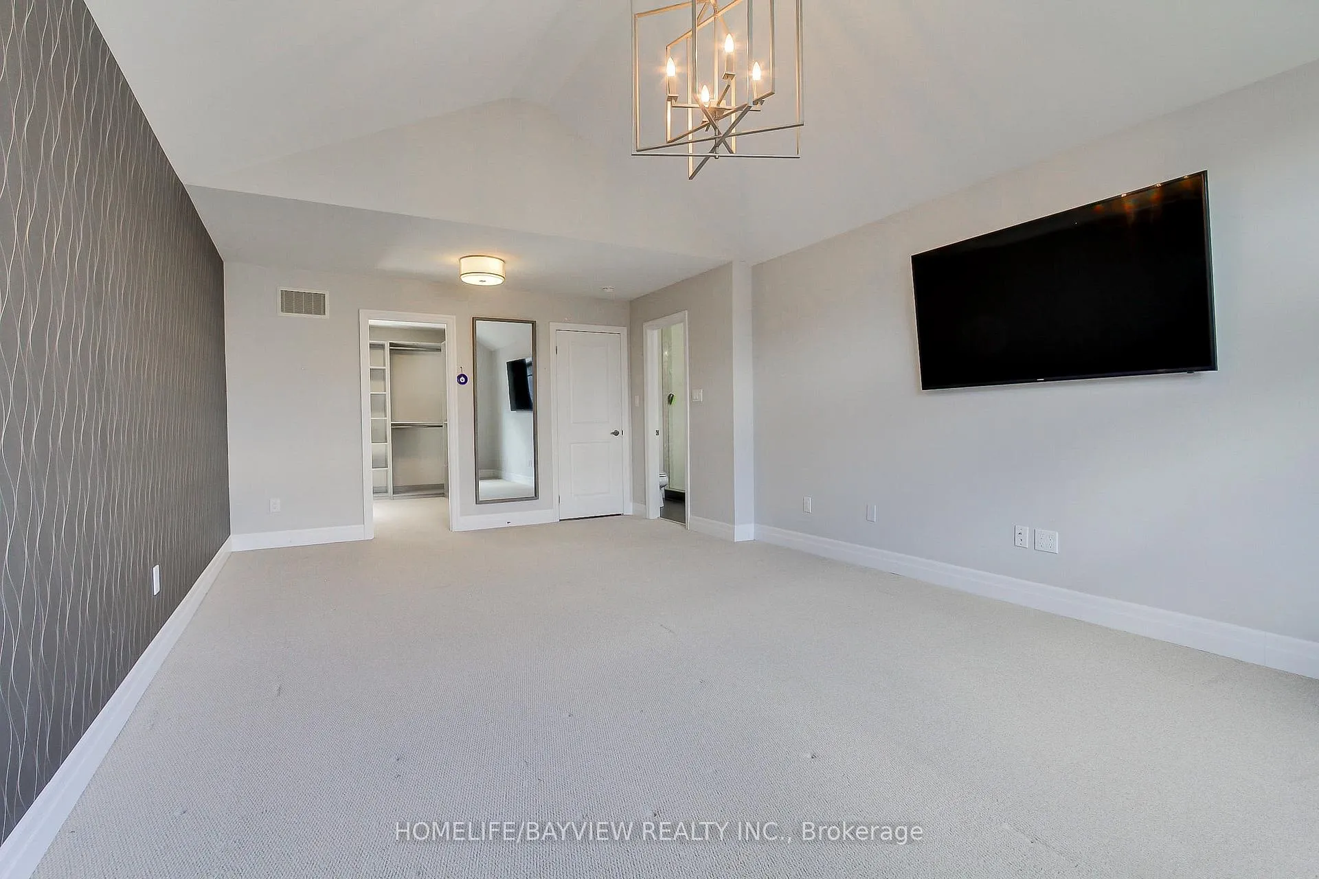 Photo 14 of 23 Claudview Street, King, King City — HOMEH