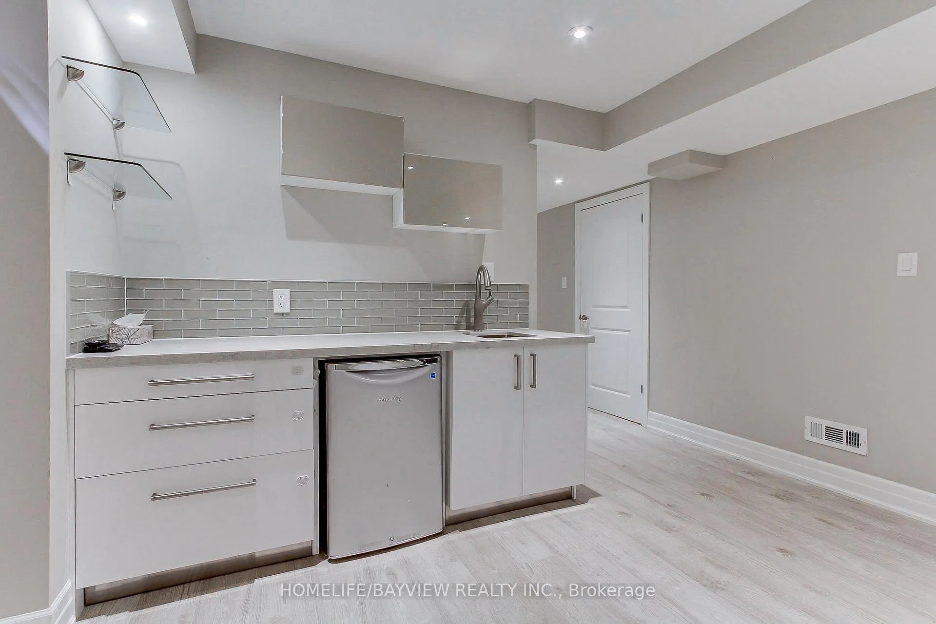 Photo 22 of 23 Claudview Street, King, King City — HOMEH