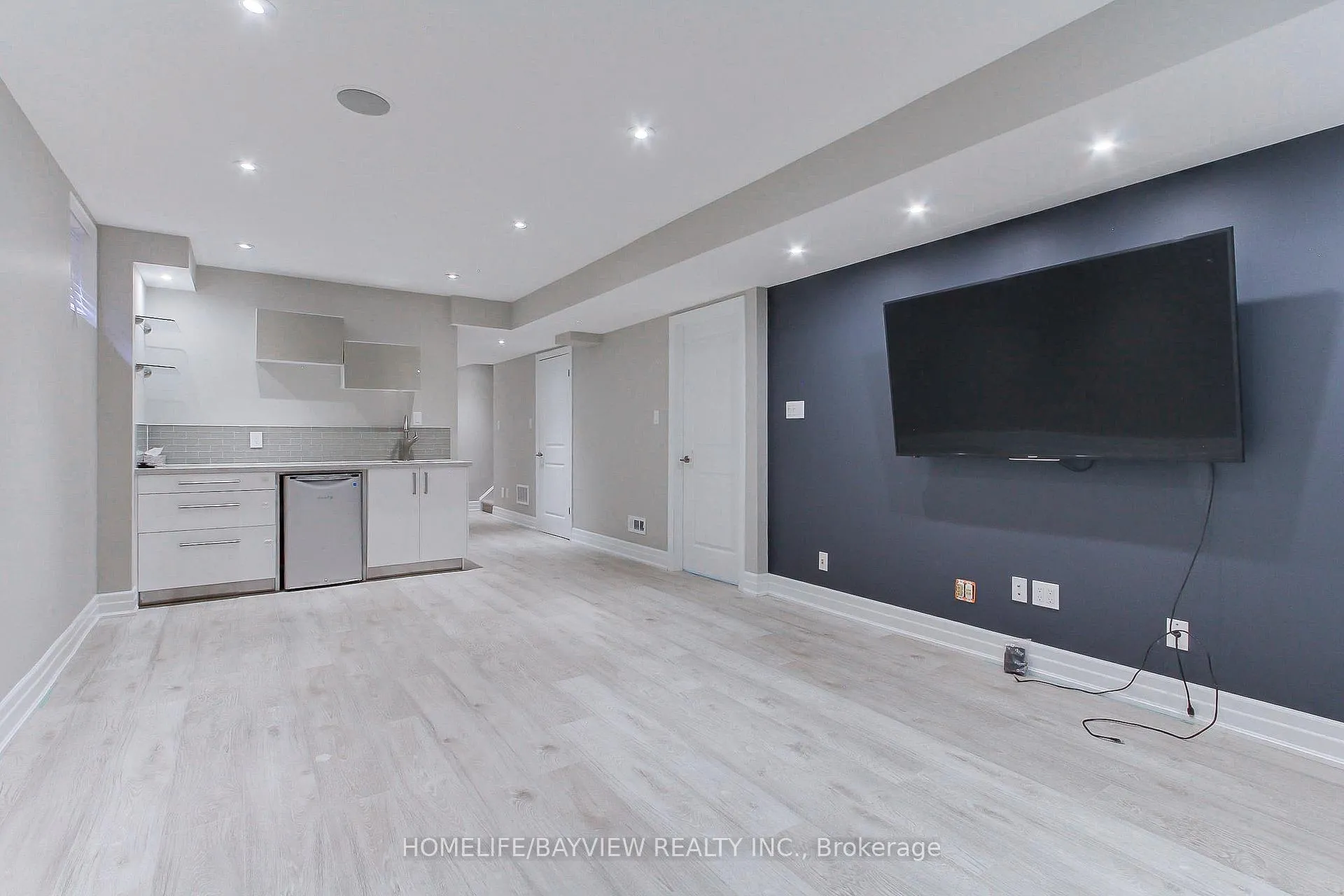 Photo 24 of 23 Claudview Street, King, King City — HOMEH