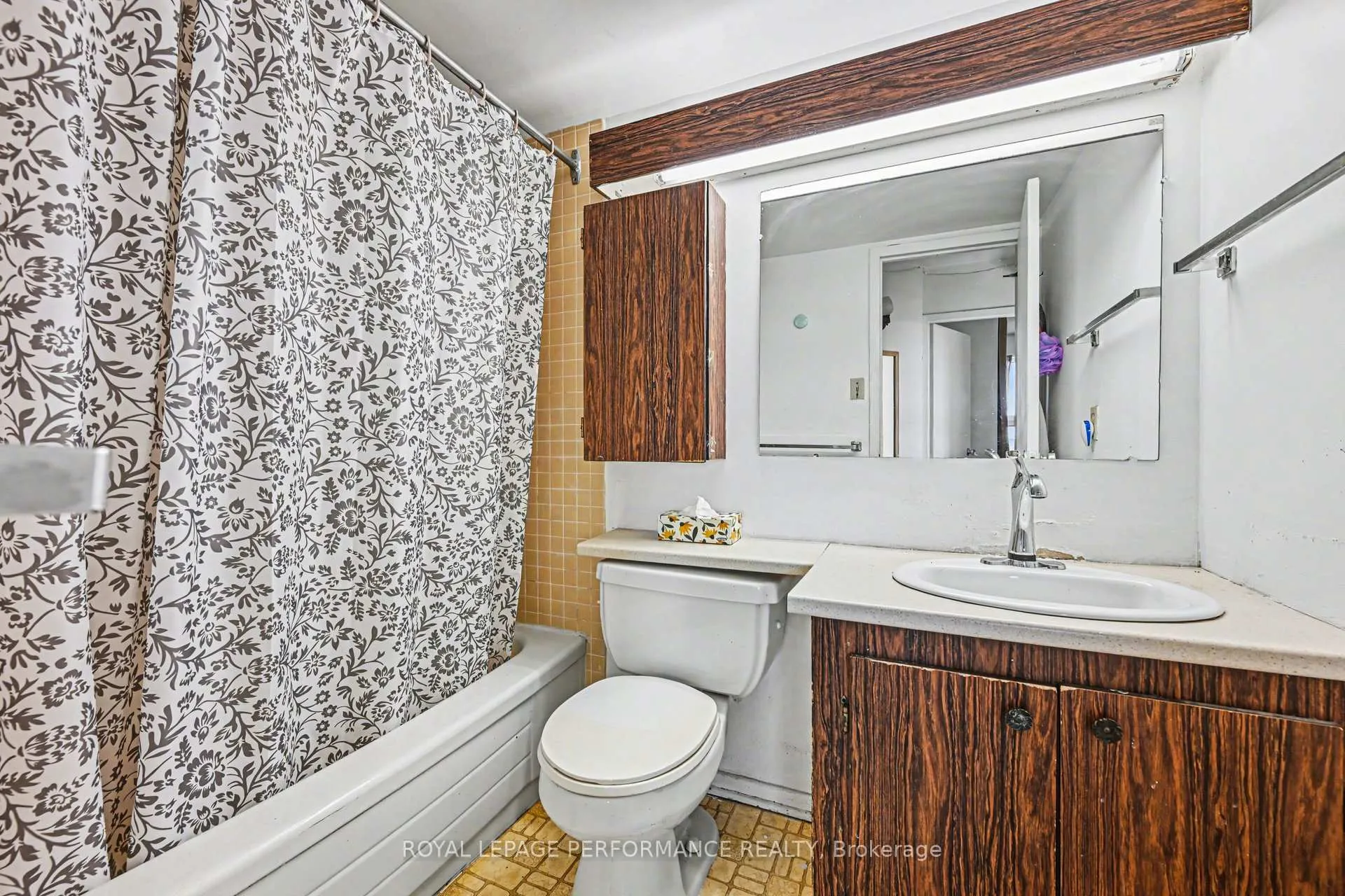 Photo 18 of Unit 610, 900 Dynes Road, Ottawa, Carleton Square — HOMEH