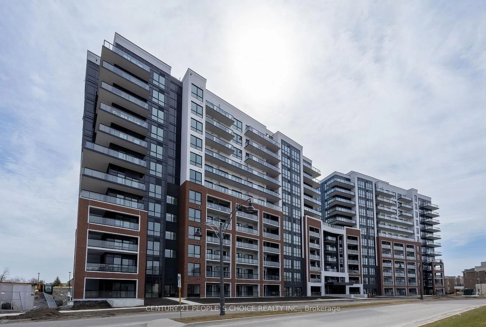 Photo 1 of Unit 626, 51 Clarington Boulevard, Clarington, Bowmanville — HOMEH