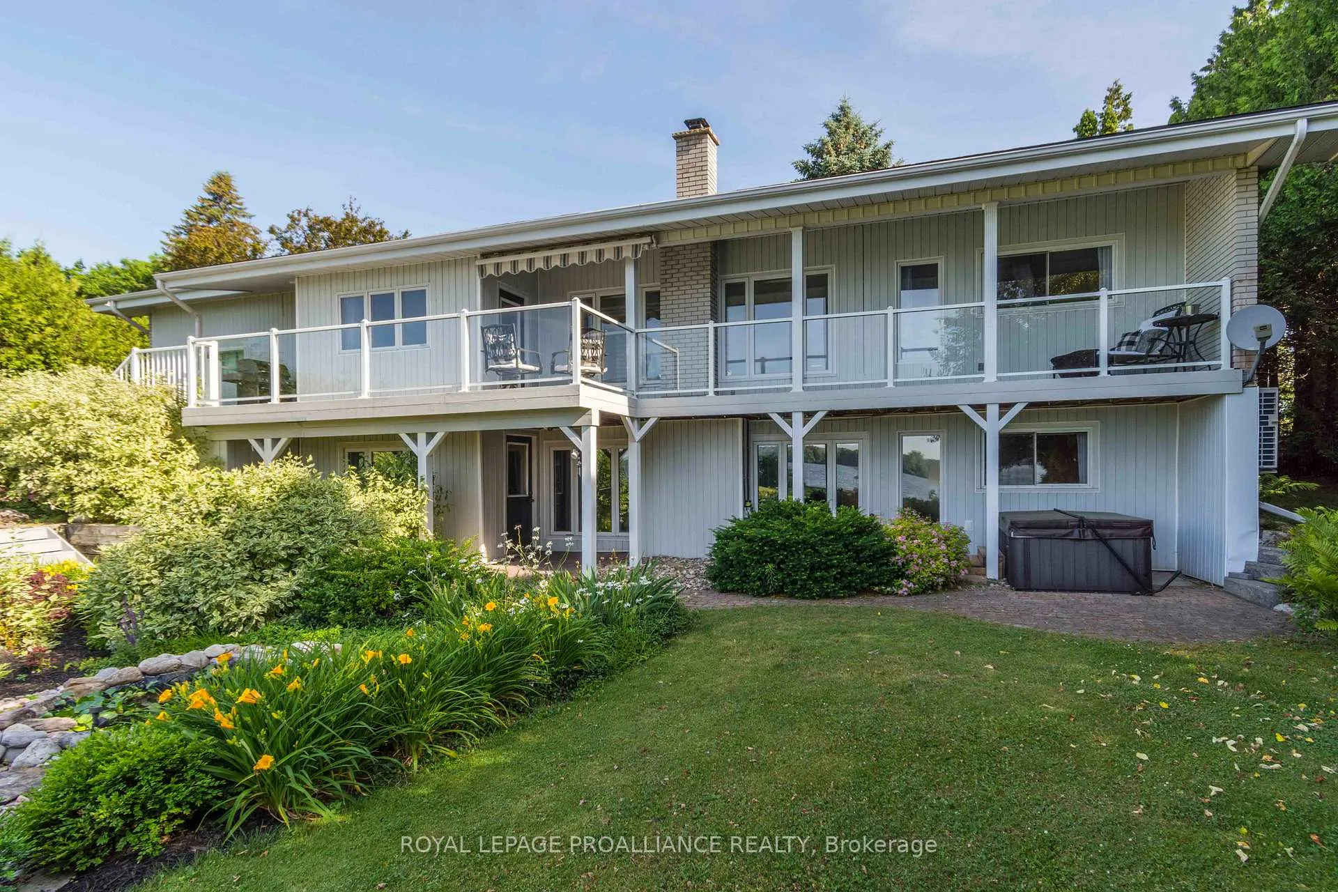 Photo 38 of 9 Dorthy Drive, Quinte West, Sidney Ward — HOMEH
