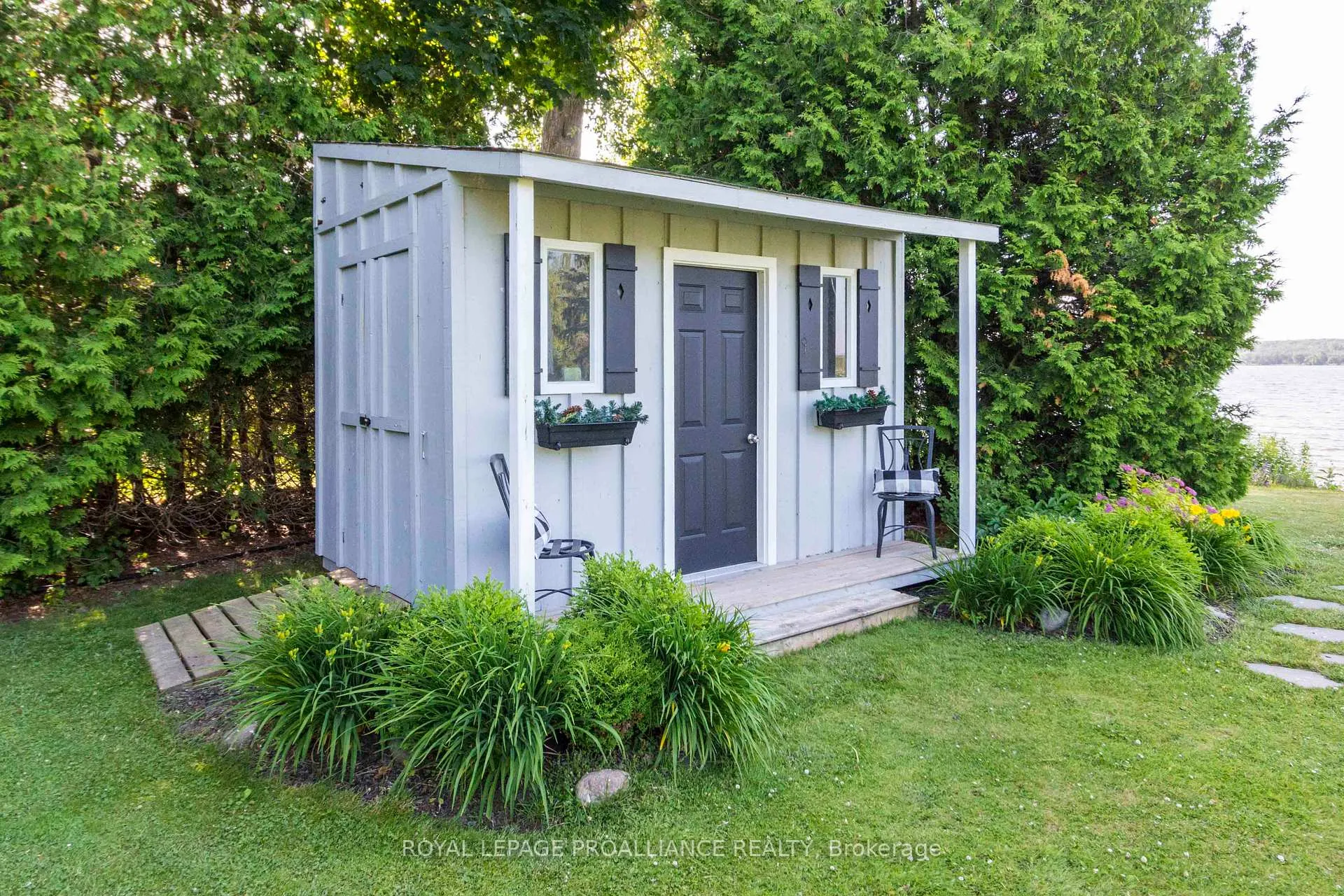 Photo 46 of 9 Dorthy Drive, Quinte West, Sidney Ward — HOMEH