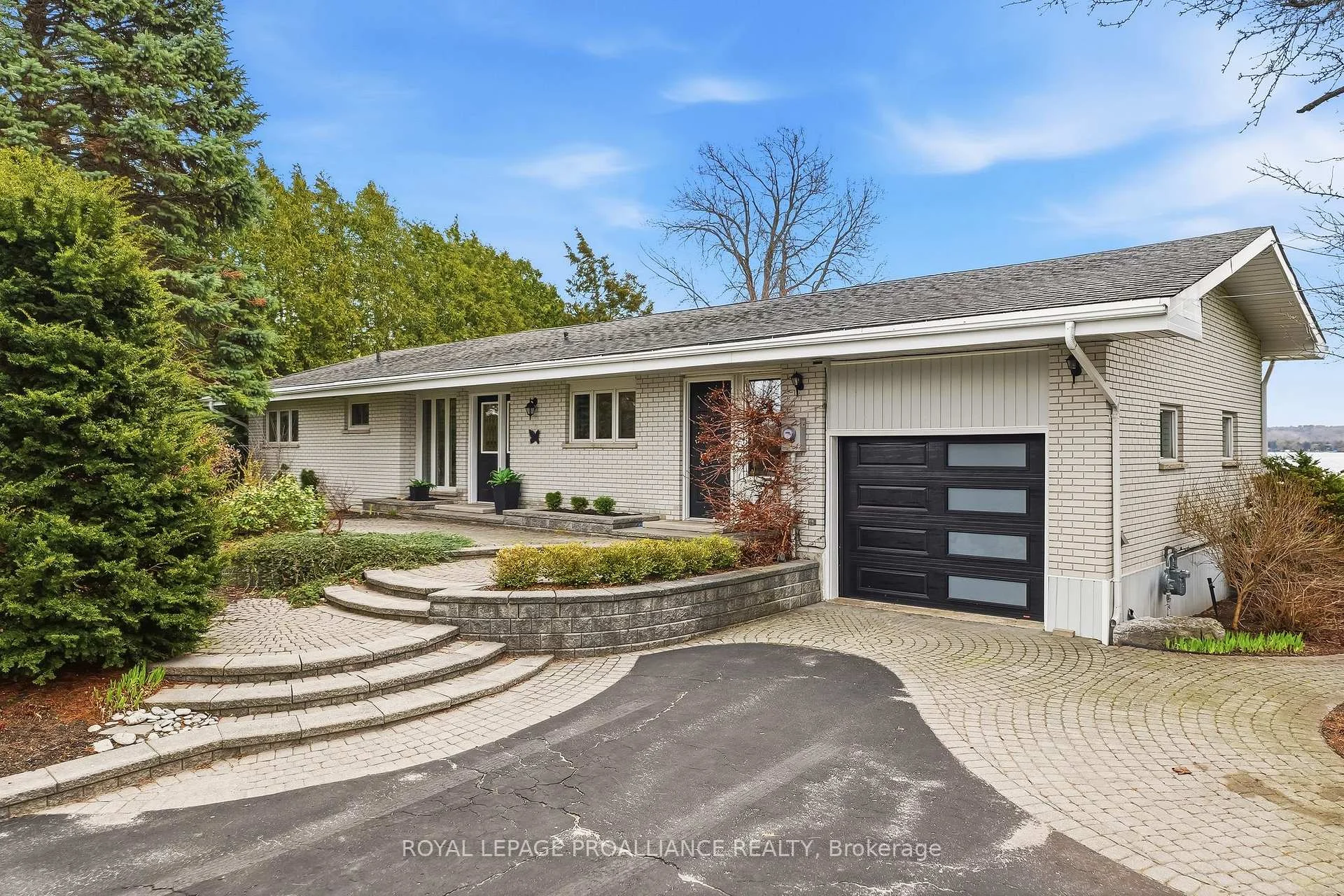 Photo 6 of 9 Dorthy Drive, Quinte West, Sidney Ward — HOMEH