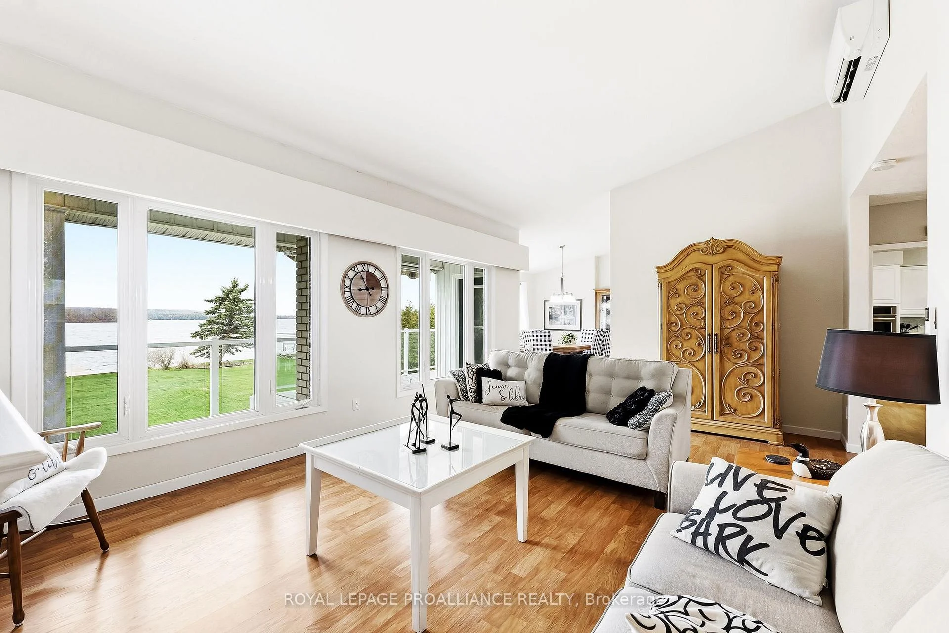 Photo 15 of 9 Dorthy Drive, Quinte West, Sidney Ward — HOMEH