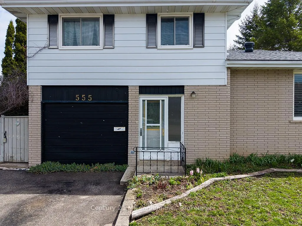 Photo 2 of 555 Spruce Street, Collingwood — HOMEH
