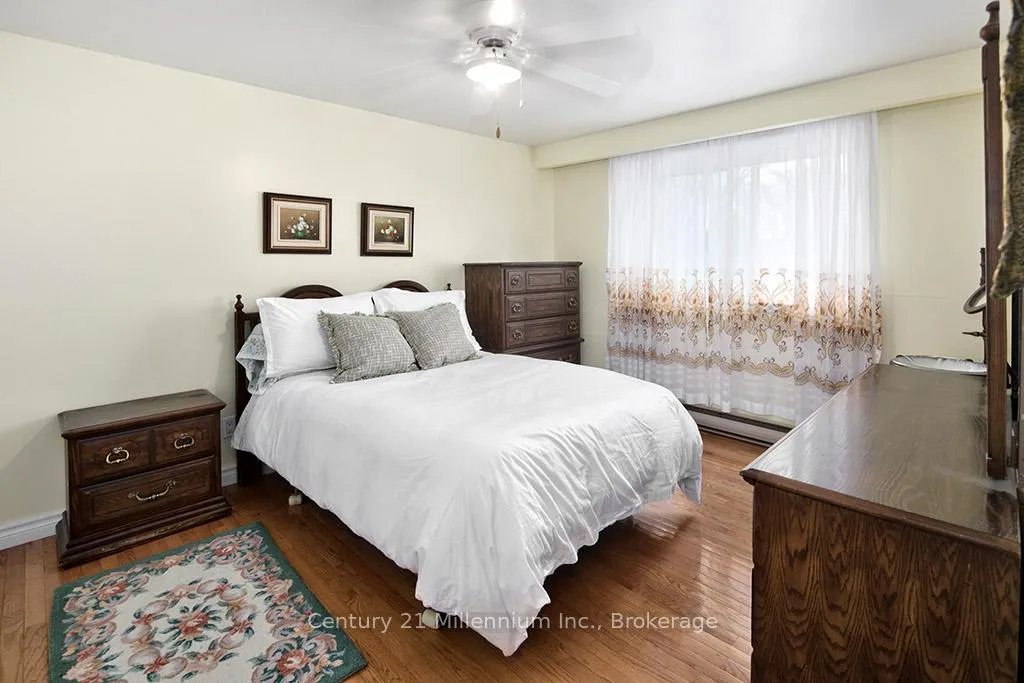 Photo 14 of 555 Spruce Street, Collingwood — HOMEH