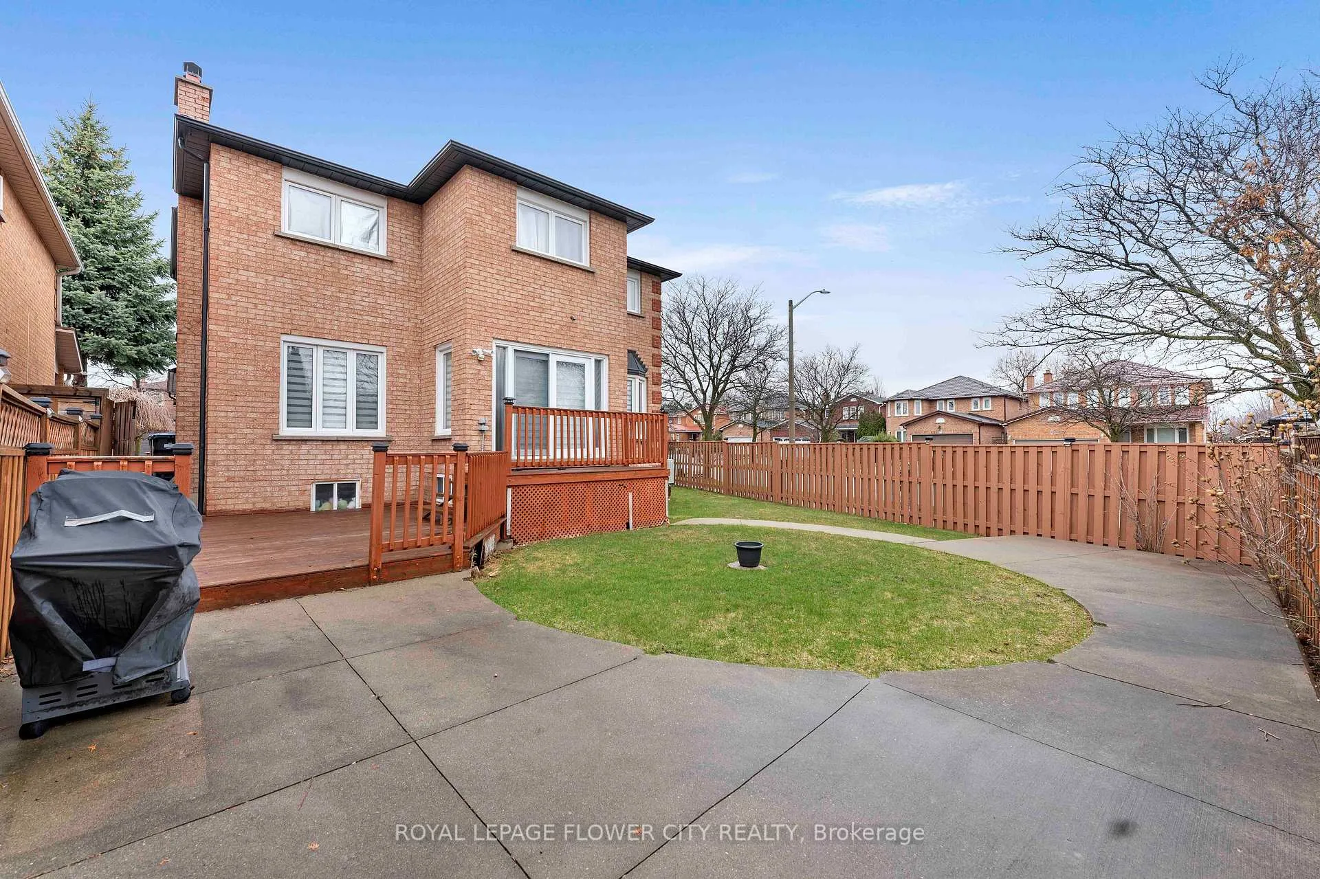 Photo 37 of 124 Candy Crescent, Brampton, Northwood Park — HOMEH