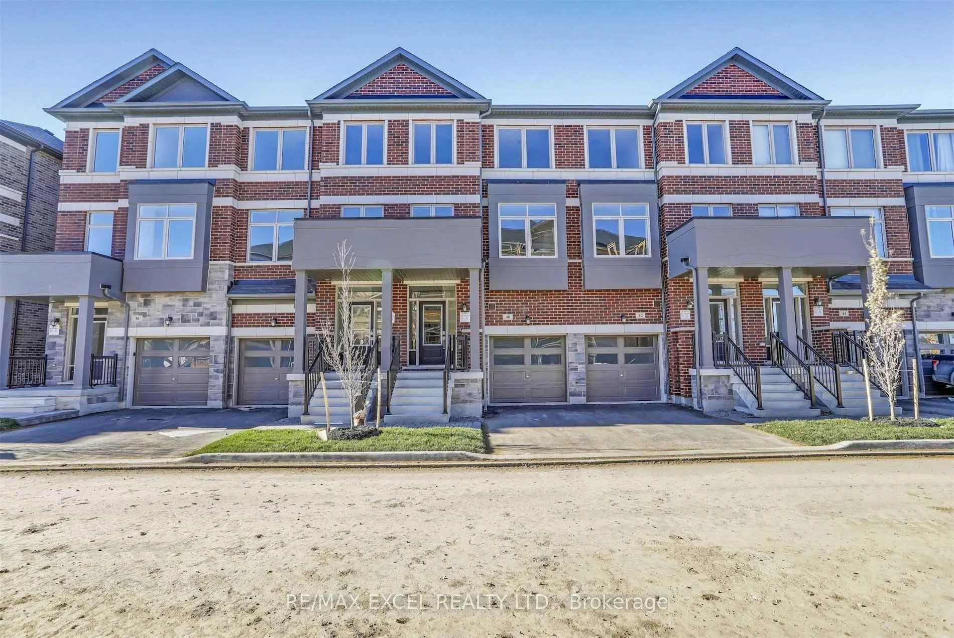 Photo 1 of 40 Sissons Way, Markham, Cedar Grove — HOMEH
