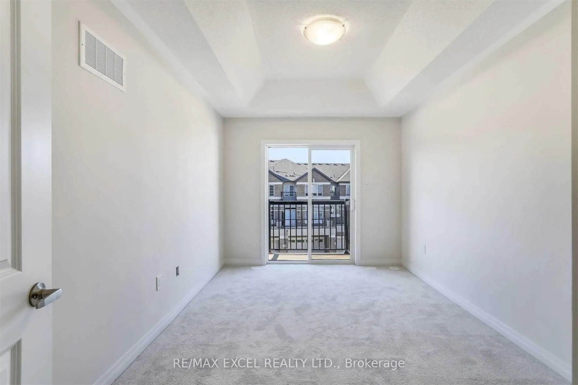 Photo 19 of 40 Sissons Way, Markham, Cedar Grove — HOMEH