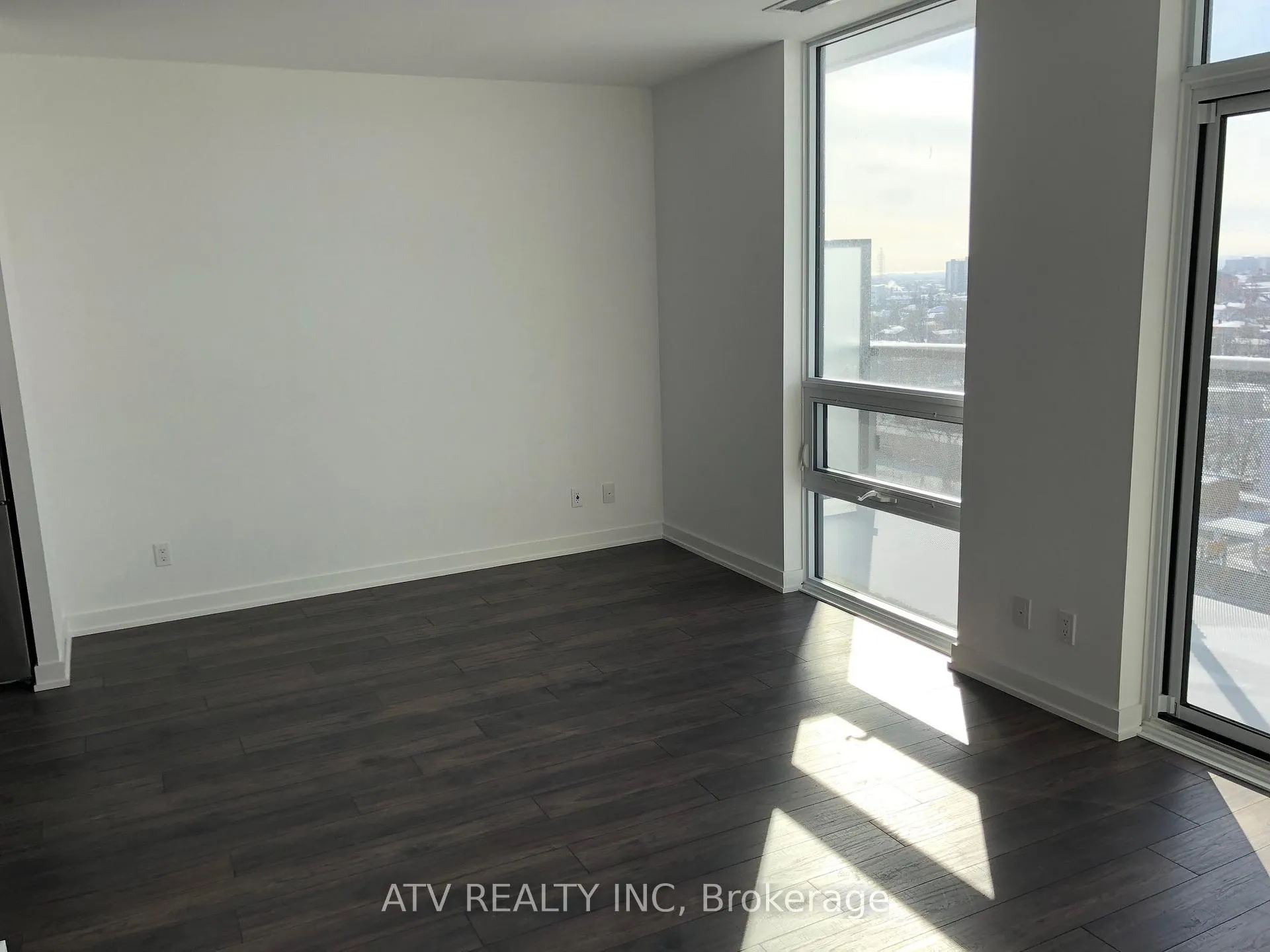Photo 7 of Unit 1521, 120 Varna Drive, Toronto, Englemount-Lawrence — HOMEH