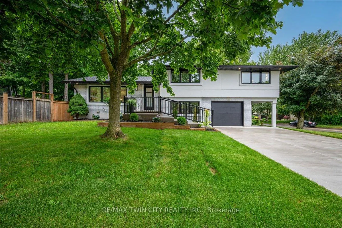 Photo 3 of 162 Greenbrook Drive, Kitchener, Meinzinger — HOMEH