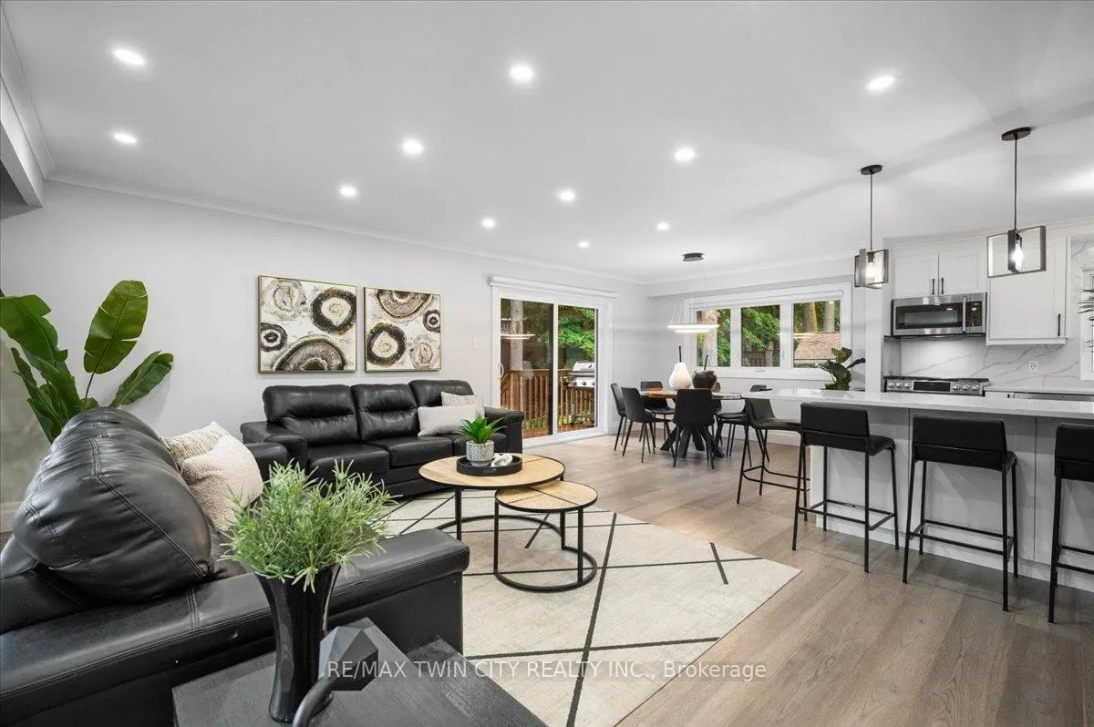 Photo 16 of 162 Greenbrook Drive, Kitchener, Meinzinger — HOMEH