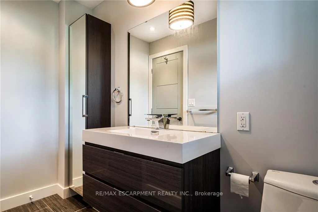 Photo 19 of 125 Breadalbane Street, Hamilton, Strathcona — HOMEH