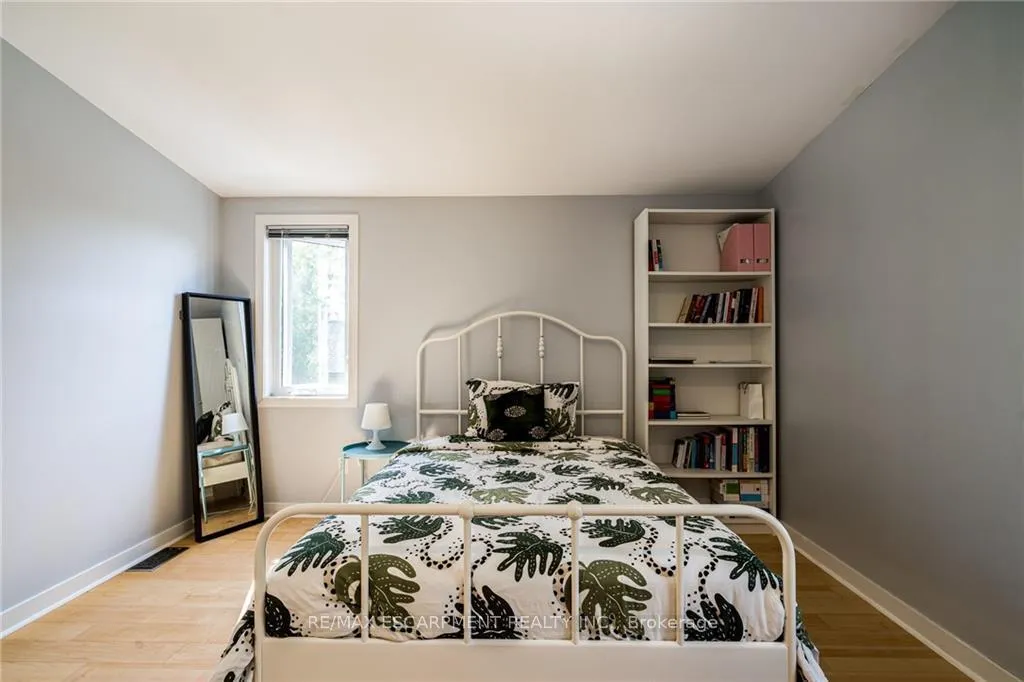Photo 26 of 125 Breadalbane Street, Hamilton, Strathcona — HOMEH