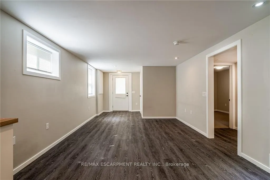 Photo 32 of 125 Breadalbane Street, Hamilton, Strathcona — HOMEH