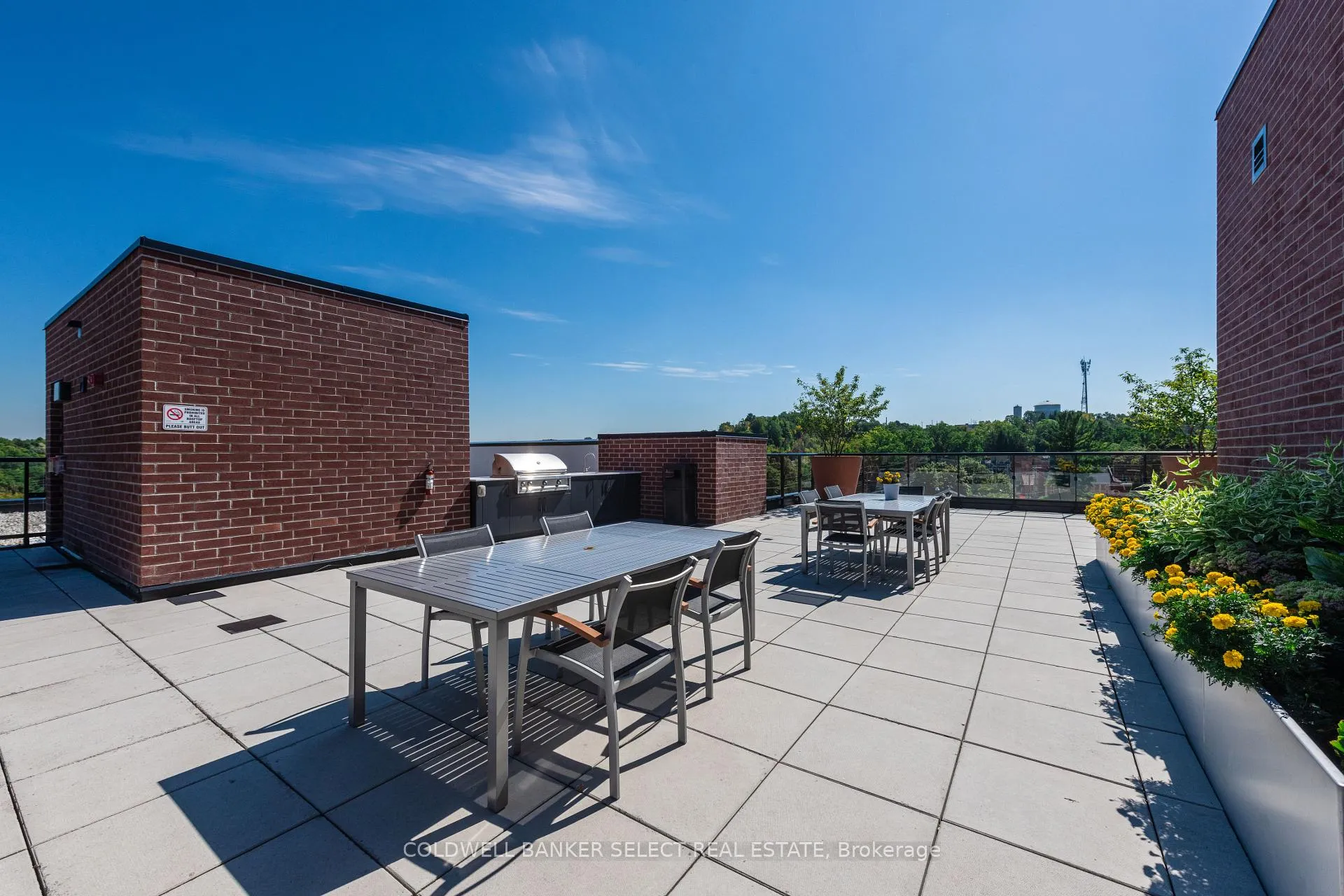 Photo 18 of Unit 403, 50 Ann Street, Caledon, Bolton West — HOMEH